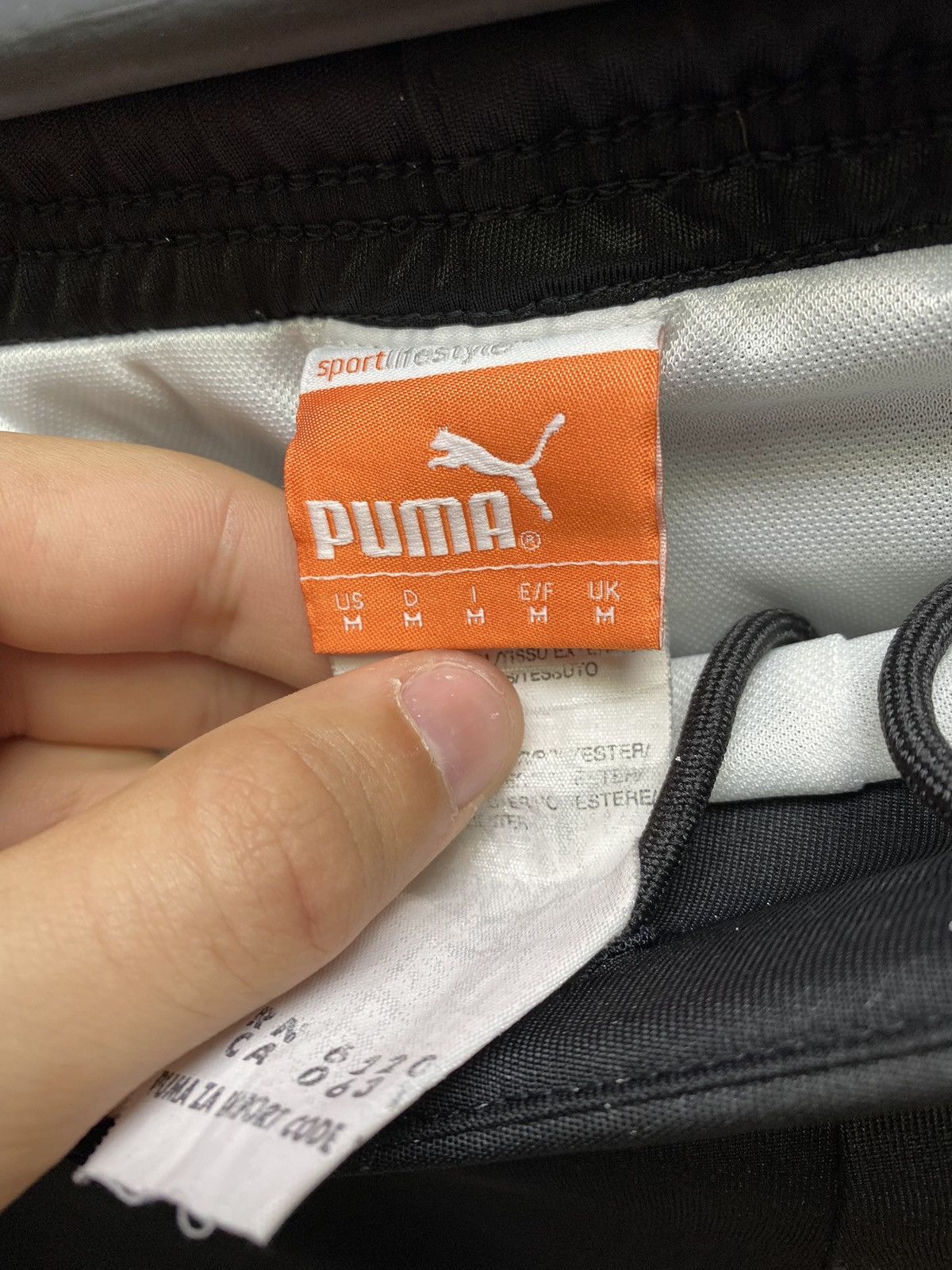 Puma Puma Borussia Dortmund 2014 2015 #6 Bender Soccer Shorts Size US 32 / EU 48 - 8 Thumbnail