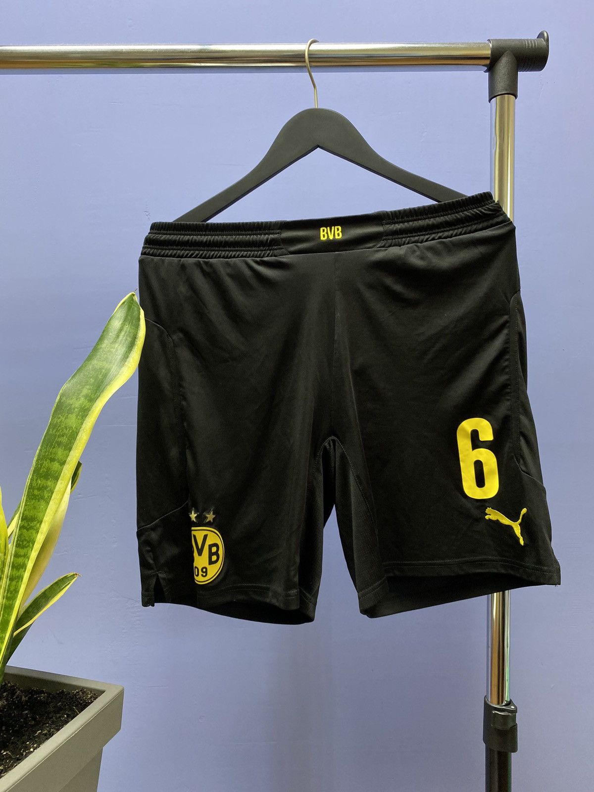 Puma Puma Borussia Dortmund 2014 2015 #6 Bender Soccer Shorts Size US 32 / EU 48 - 2 Thumbnail