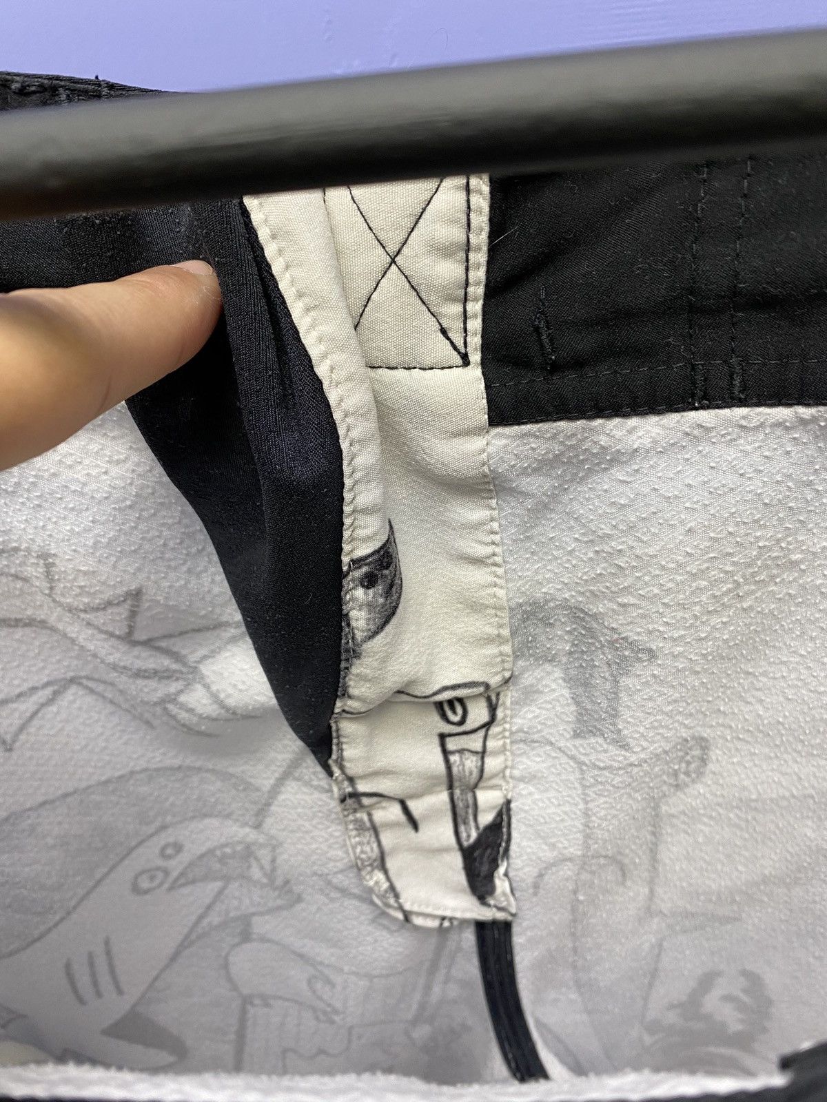 Quiksilver Rare Quicksilver Aritz Aranburu BoardShorts SwimWear graphic Size US 34 / EU 50 - 16 Thumbnail