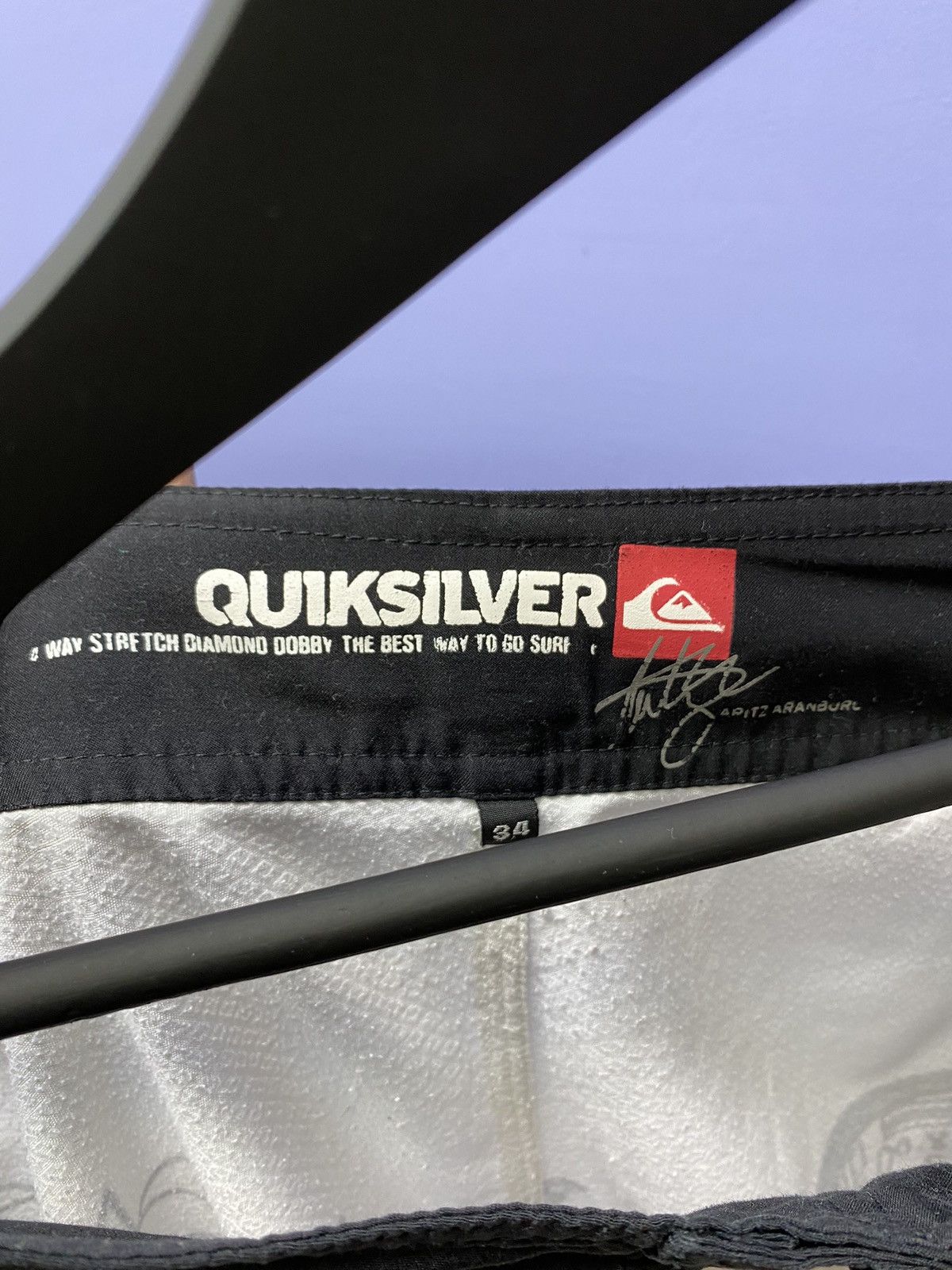 Quiksilver Rare Quicksilver Aritz Aranburu BoardShorts SwimWear graphic Size US 34 / EU 50 - 18 Thumbnail