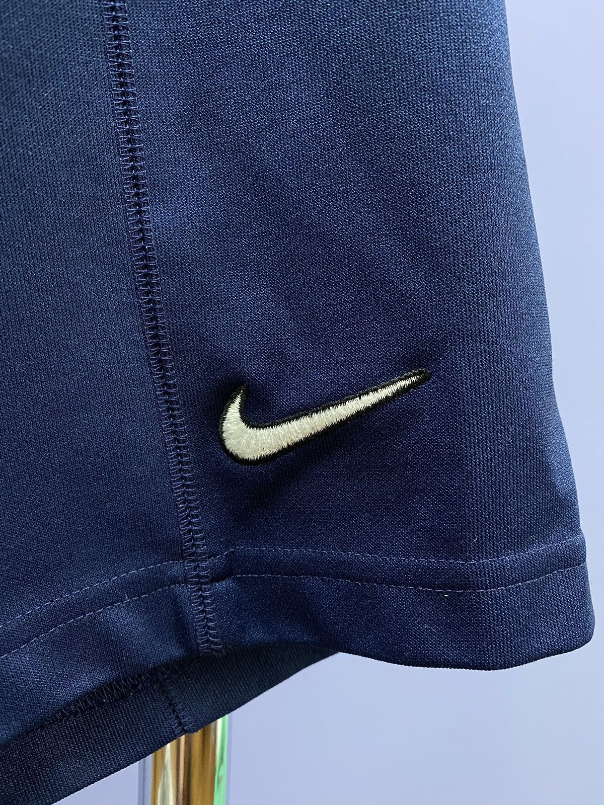 Nike × Vintage Vintage 90s Nike Michigan Shorts University Style Team Men’s Size US 32 / EU 48 - 7 Thumbnail