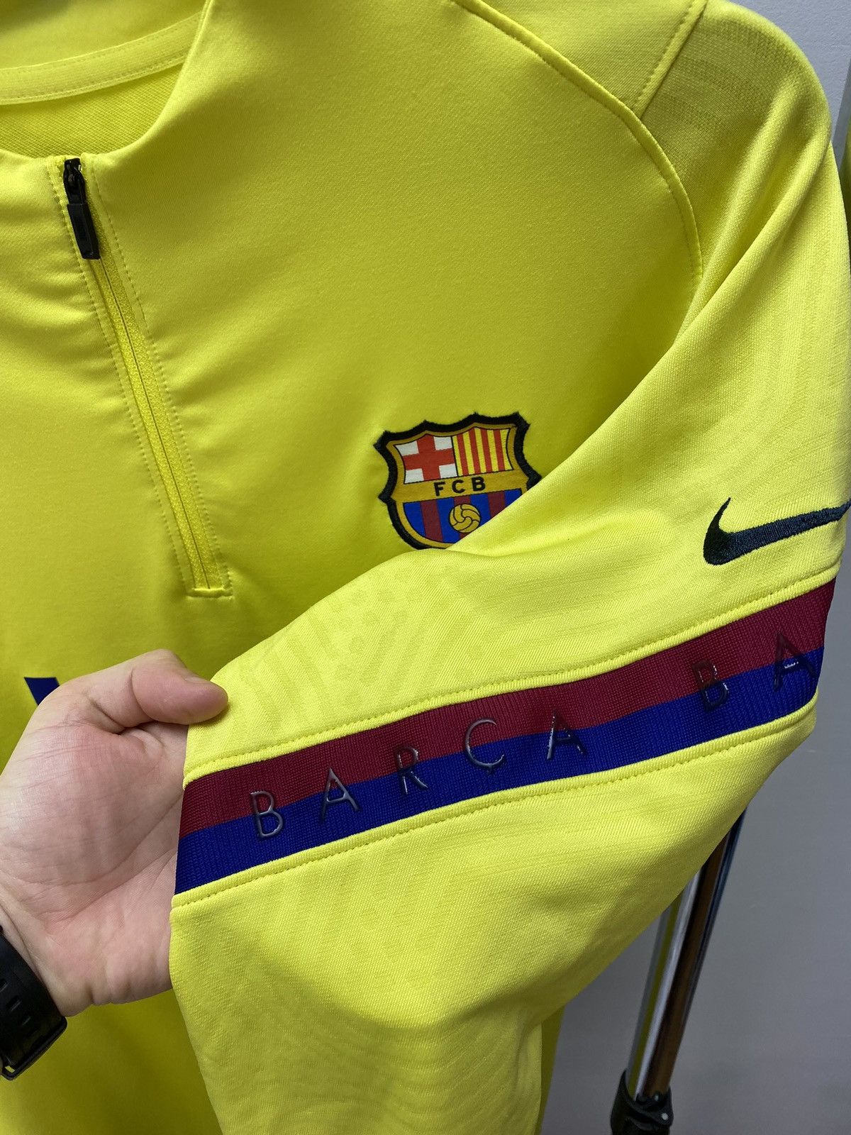 Other FC Barcelona Strike Training Long Sleeve Top 1/4 zip Men’s Size US XXL / EU 58 / 5 - 14 Thumbnail