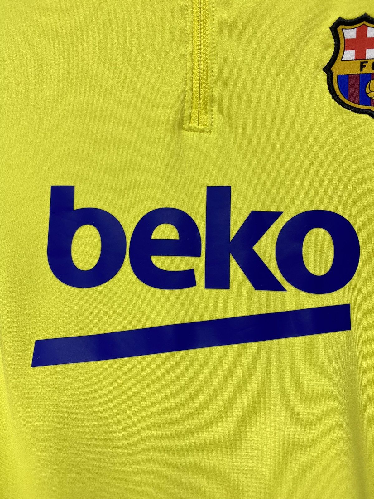 Other FC Barcelona Strike Training Long Sleeve Top 1/4 zip Men’s Size US XXL / EU 58 / 5 - 9 Thumbnail