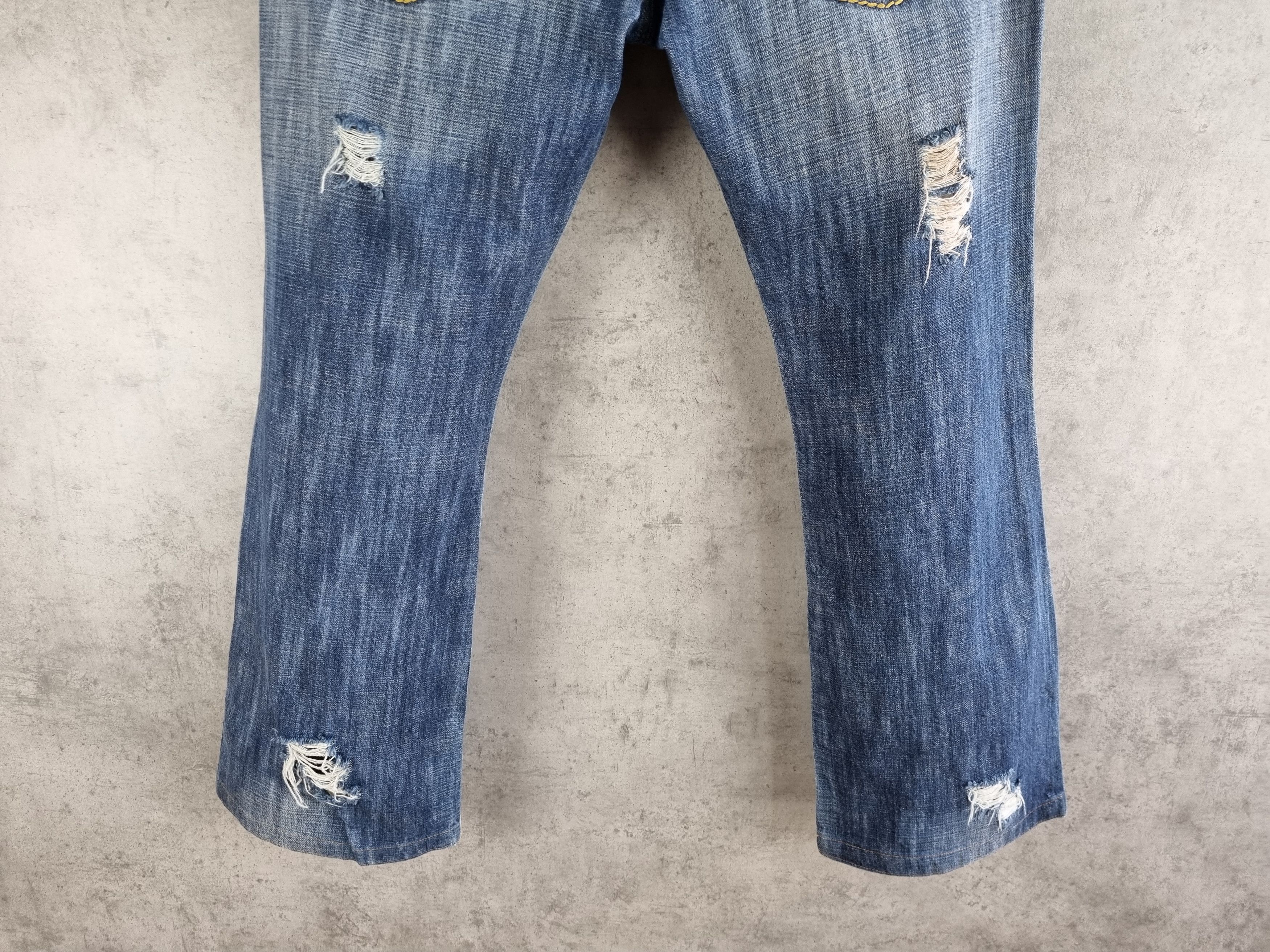 Just Cavalli × Roberto Cavalli Ripped Cavalli Destroyed Art Painter relaxed fit Jeans Size US 33 - 9 Thumbnail