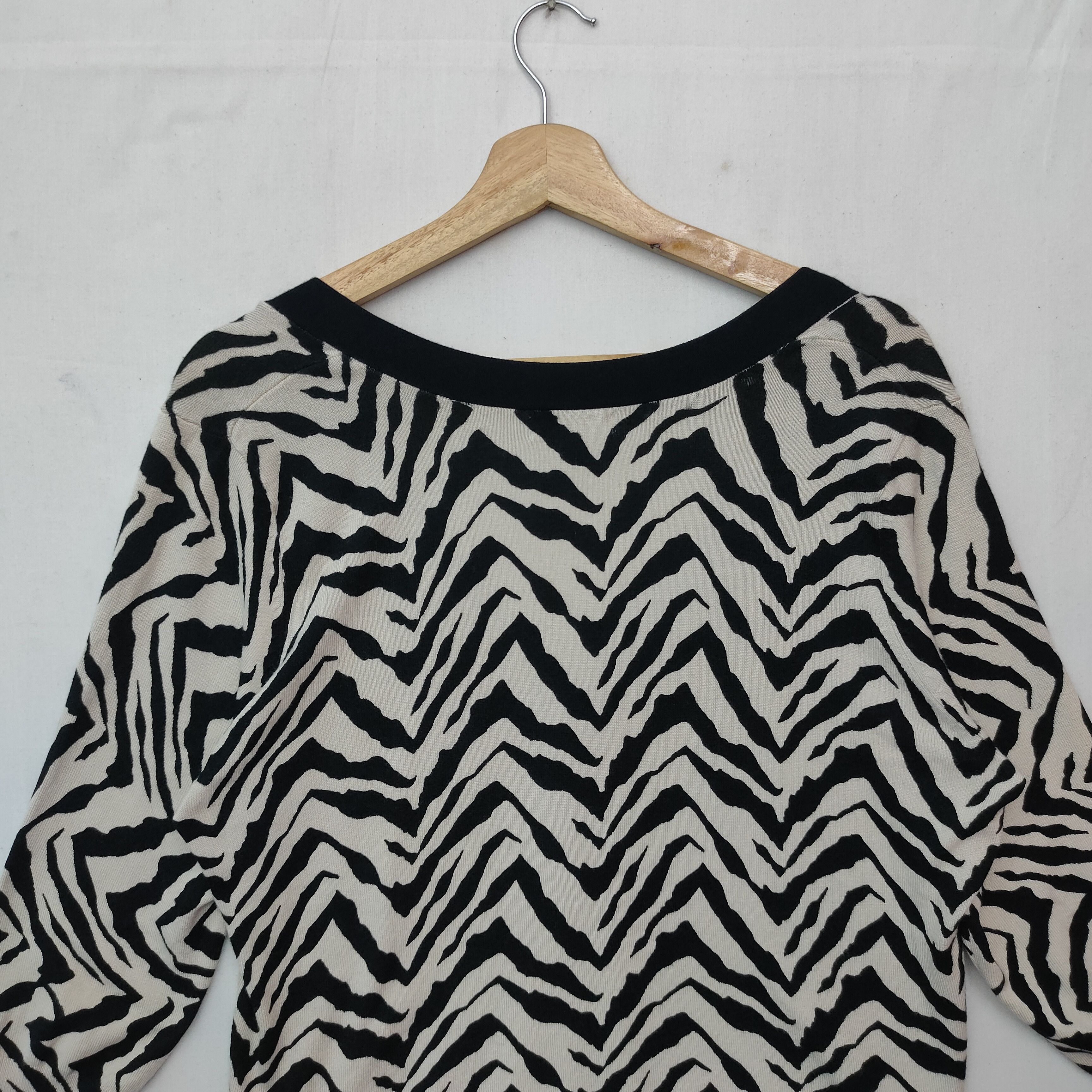 Joseph Vintage JOSEPH A. Zebra Stripe Cardigan Knitwear Size US M / EU 48-50 / 2 - 10 Thumbnail