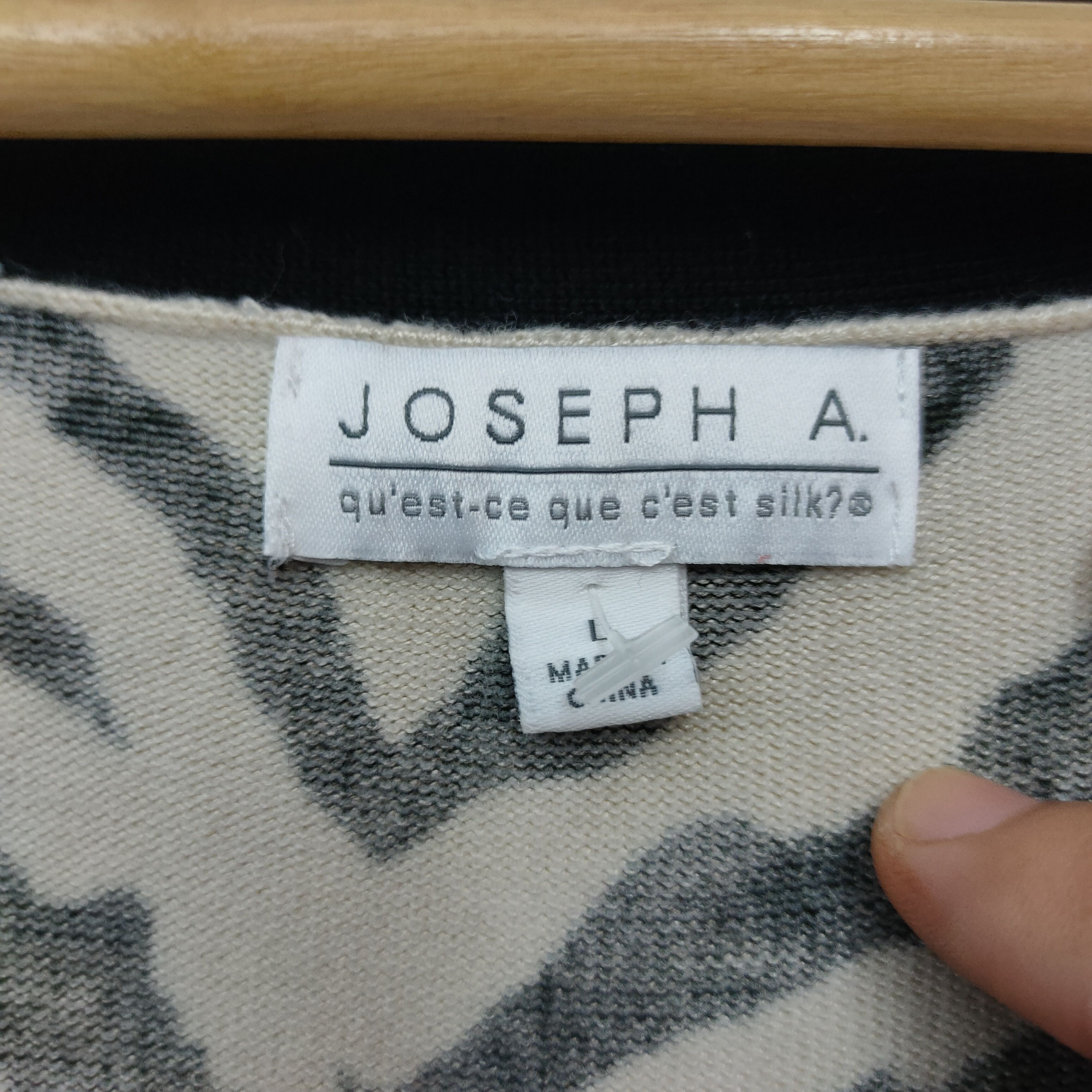 Joseph Vintage JOSEPH A. Zebra Stripe Cardigan Knitwear Size US M / EU 48-50 / 2 - 4 Thumbnail