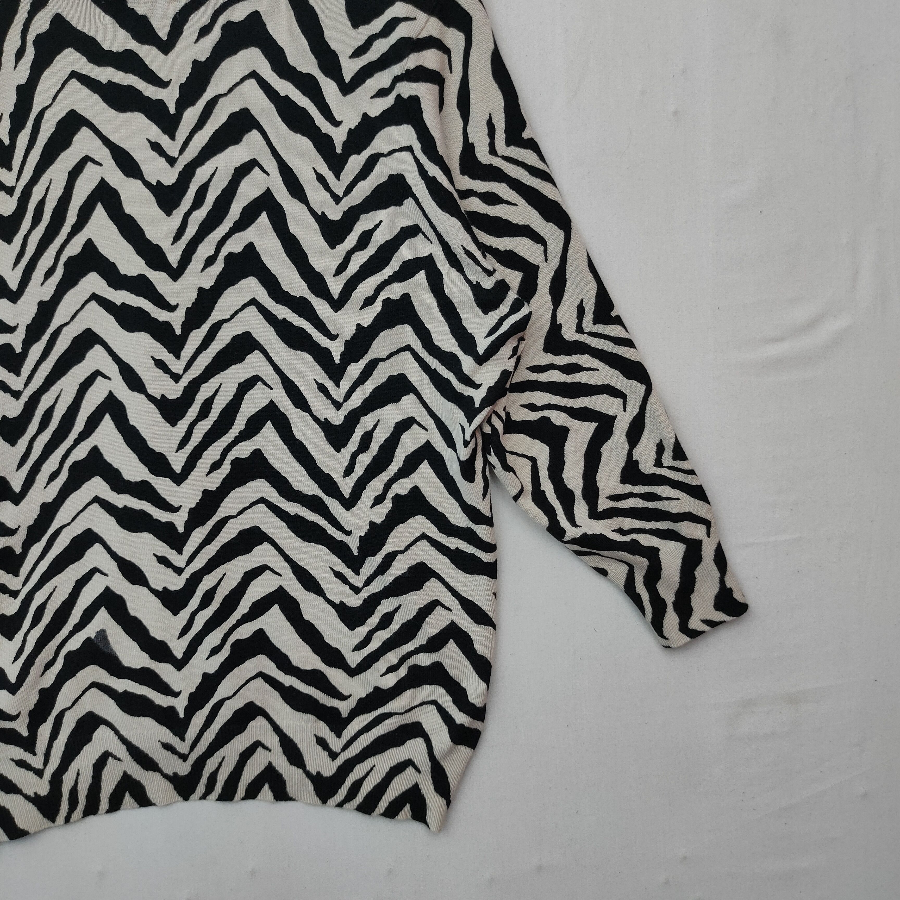 Joseph Vintage JOSEPH A. Zebra Stripe Cardigan Knitwear Size US M / EU 48-50 / 2 - 8 Thumbnail