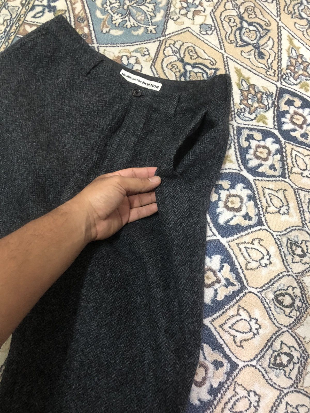 Mademoiselle Non Non Vintage Mademoiselle NON NON by Issey Miyake Wool Short Pant Size US 30 / EU 46 - 7 Thumbnail