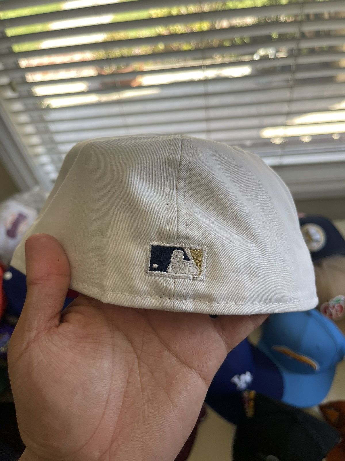 New Era 4UCAPS Brewers Beer Pack Miller Lite 7 5/8 Size ONE SIZE - 2 Thumbnail