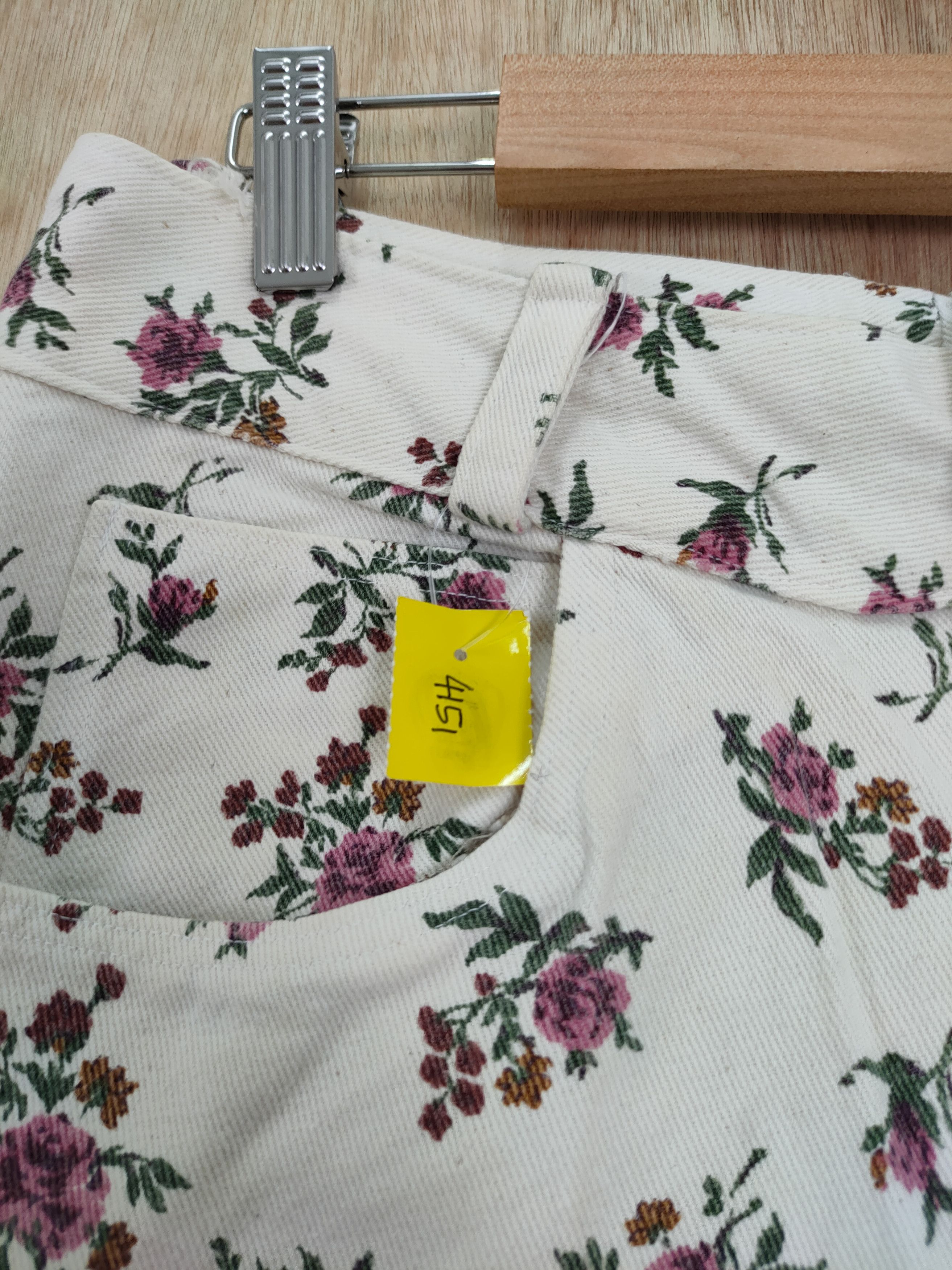 Japanese Brand DL Japan fullprint flower art casual pants #4151 Size 28" / US 6 / IT 42 - 4 Thumbnail