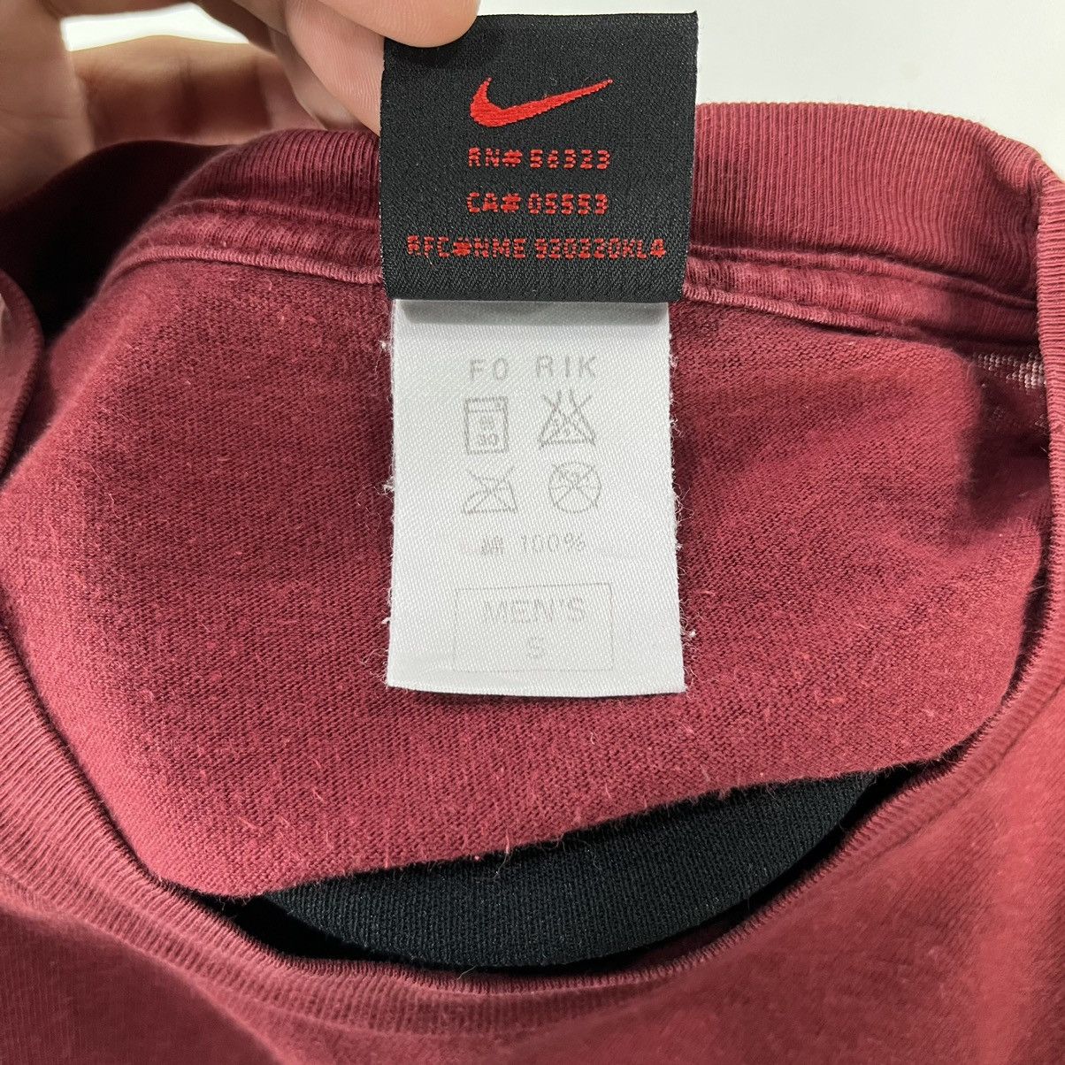 Nike × Vintage Vtg nike 17th YMCA International Charity Run Size US S / EU 44-46 / 1 - 11 Thumbnail