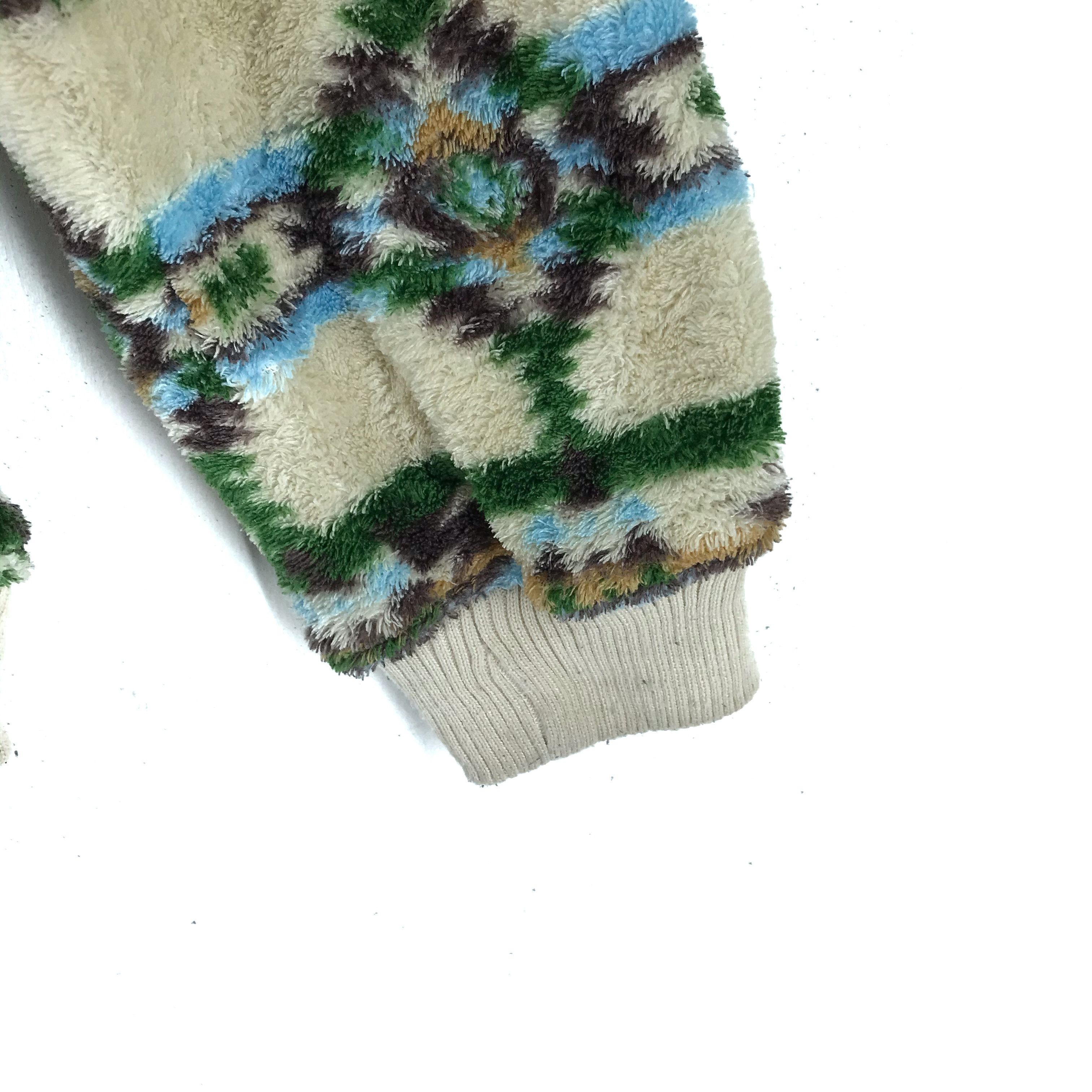 Japanese Brand TITICACA Nice Design Hooded Fleece #2530-98 Size L / US 10 / IT 46 - 5 Thumbnail