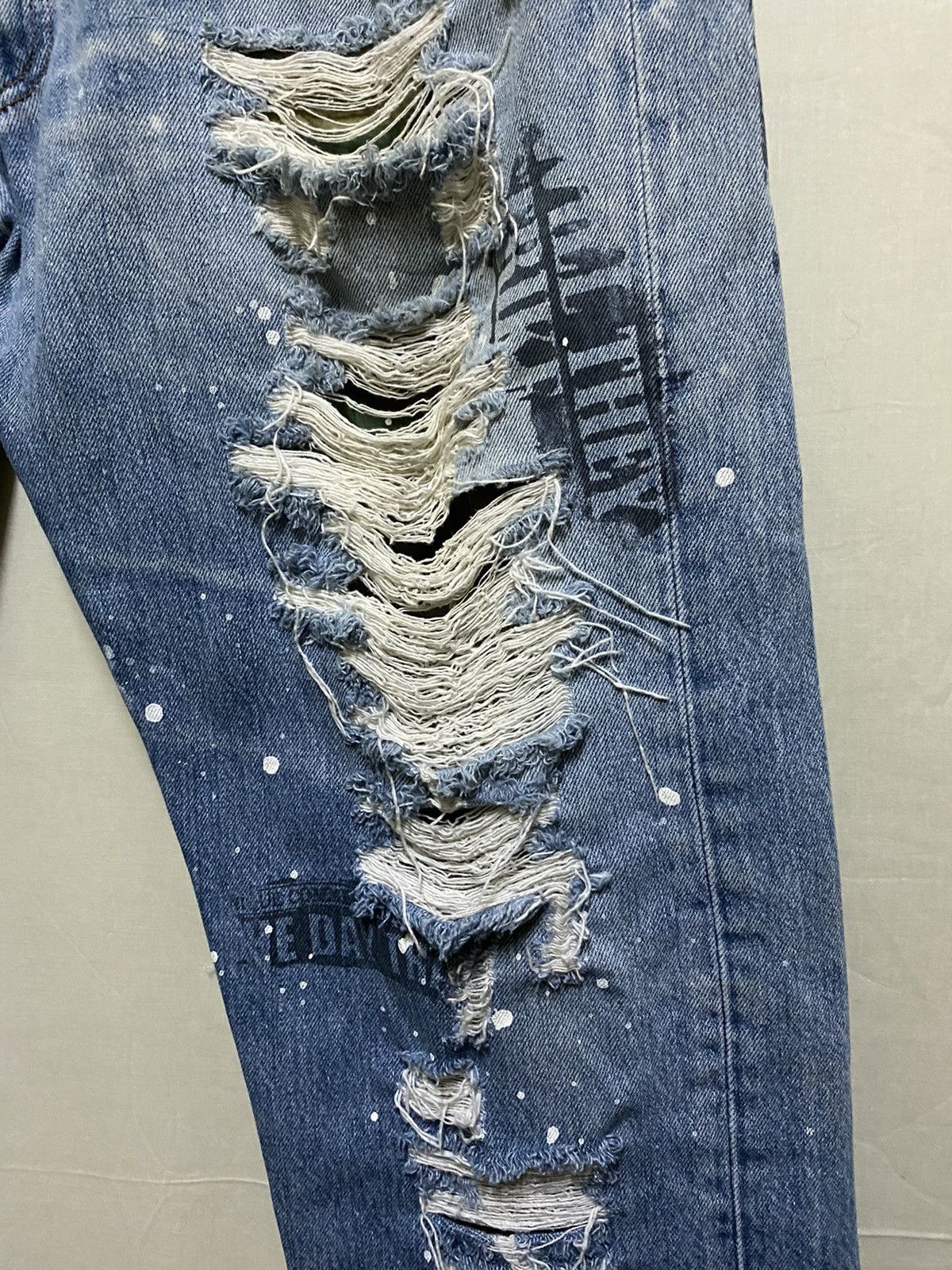 Levi's Vintage Thrashed Levi's 501 USA Painter Distressed Jeans Size US 38 / EU 54 - 6 Thumbnail