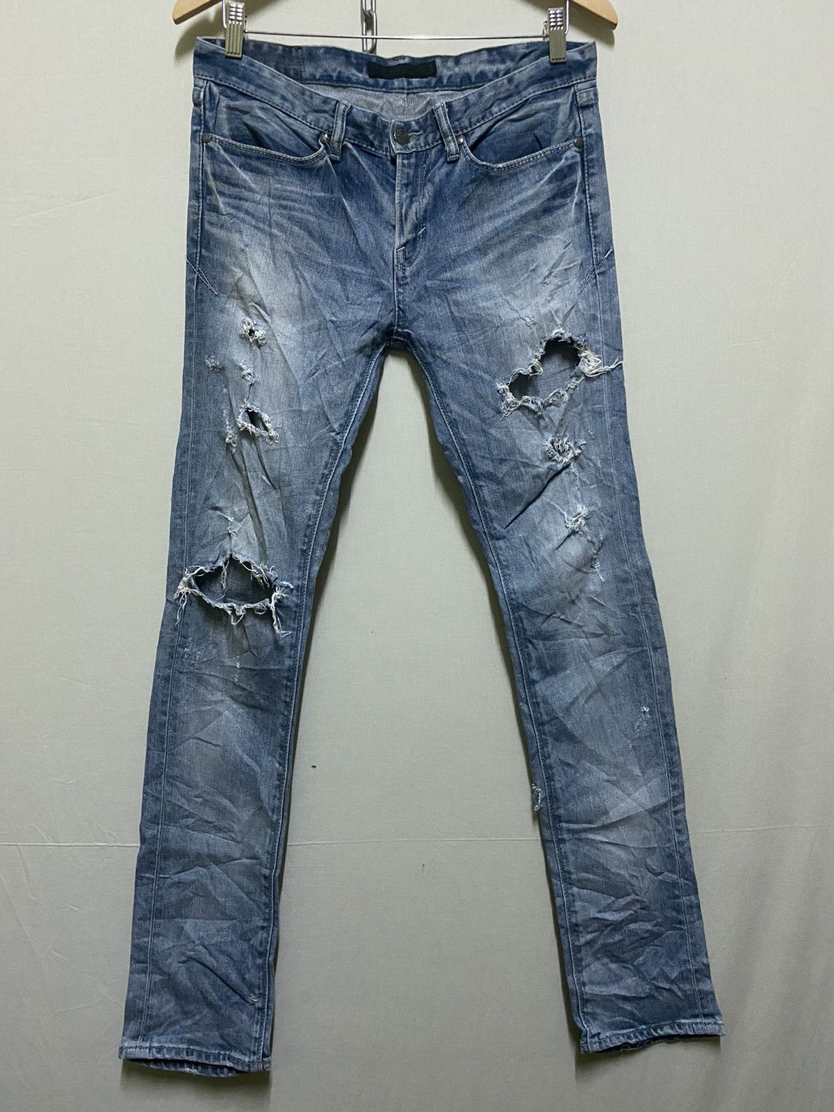 Japanese Brand Fuga Thrashed Jeans Japan Rare Size US 30 / EU 46 - 1 Thumbnail