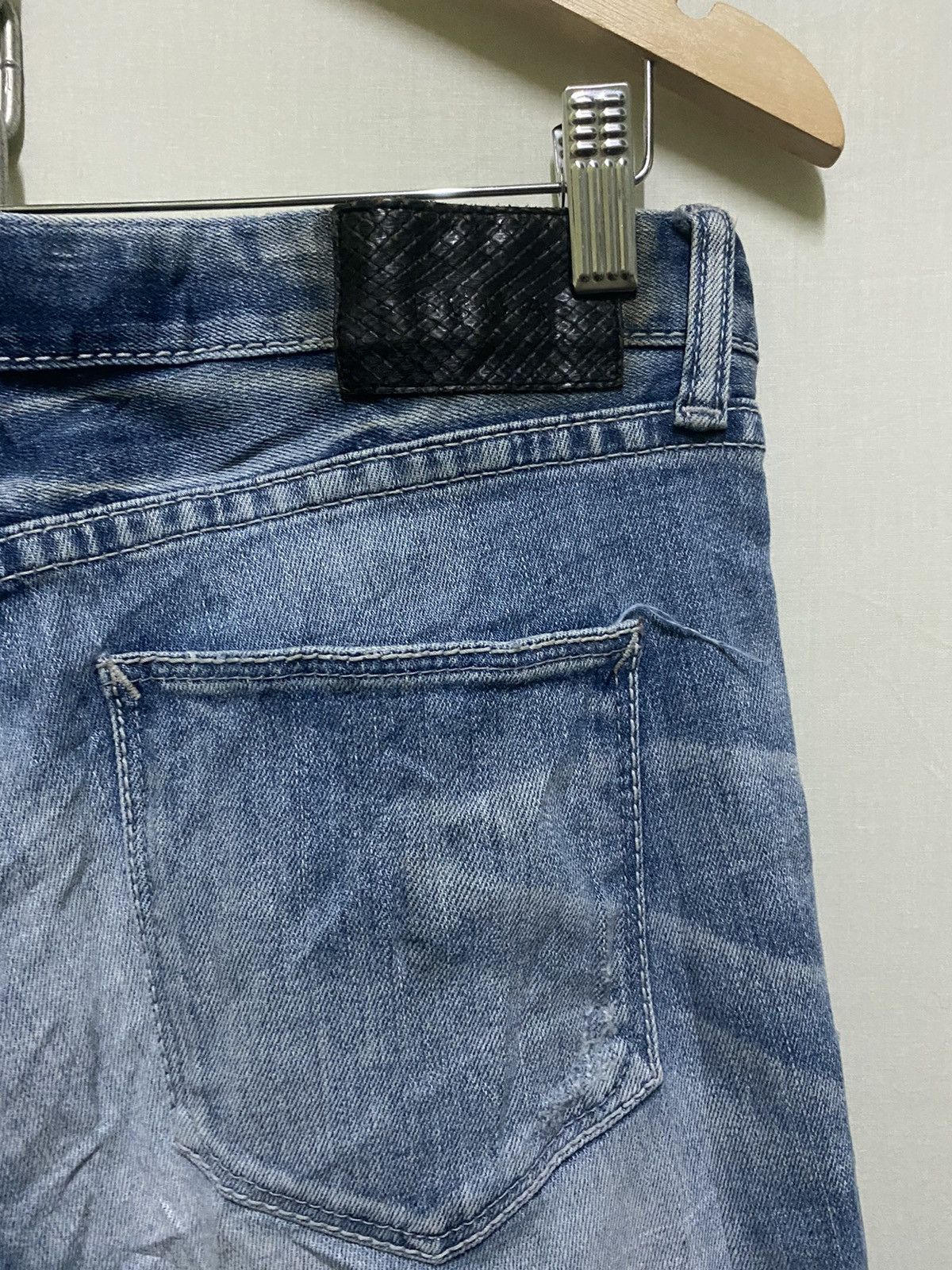 Japanese Brand Fuga Thrashed Jeans Japan Rare Size US 30 / EU 46 - 8 Thumbnail