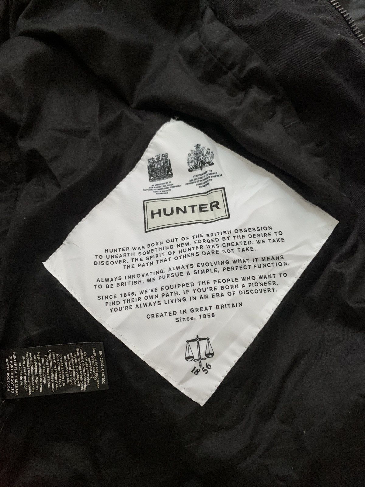 Hunter × Japanese Brand × Vintage Vintage Hunter Rain Coat Jacket With Hoodies Size US M / EU 48-50 / 2 - 10 Thumbnail