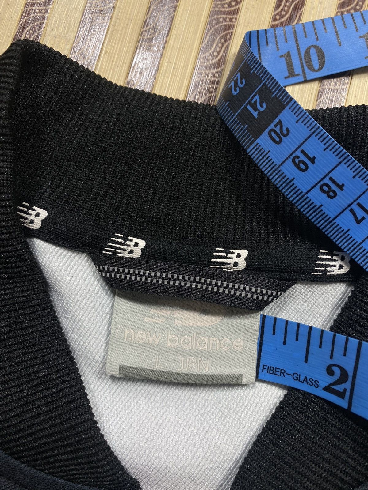 New Balance New Balance Sweater Lightning Thunder Design Size US L / EU 52-54 / 3 - 7 Thumbnail