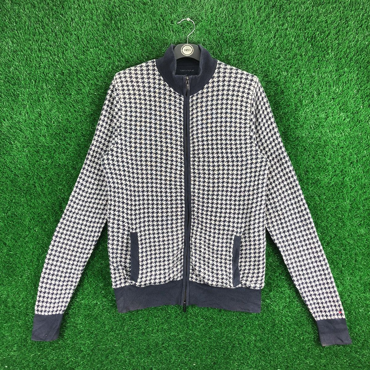 Tommy Hilfiger Tommy Hilfiger Full Houndstooth Zipper Sweater Size US S / EU 44-46 / 1 - 1 Thumbnail