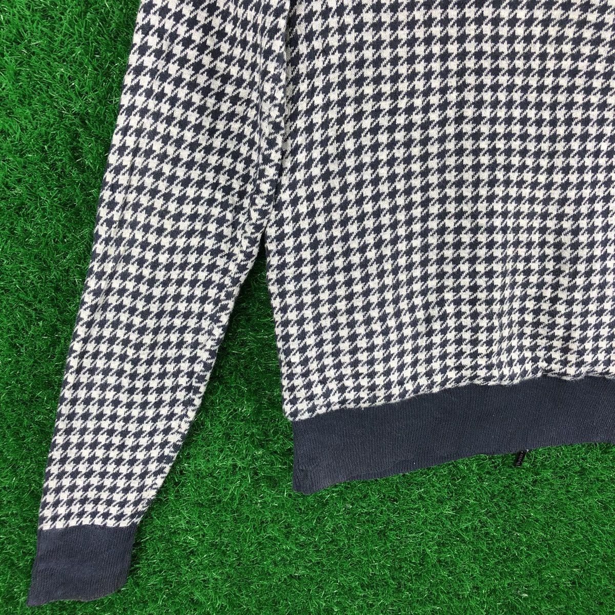 Tommy Hilfiger Tommy Hilfiger Full Houndstooth Zipper Sweater Size US S / EU 44-46 / 1 - 6 Thumbnail