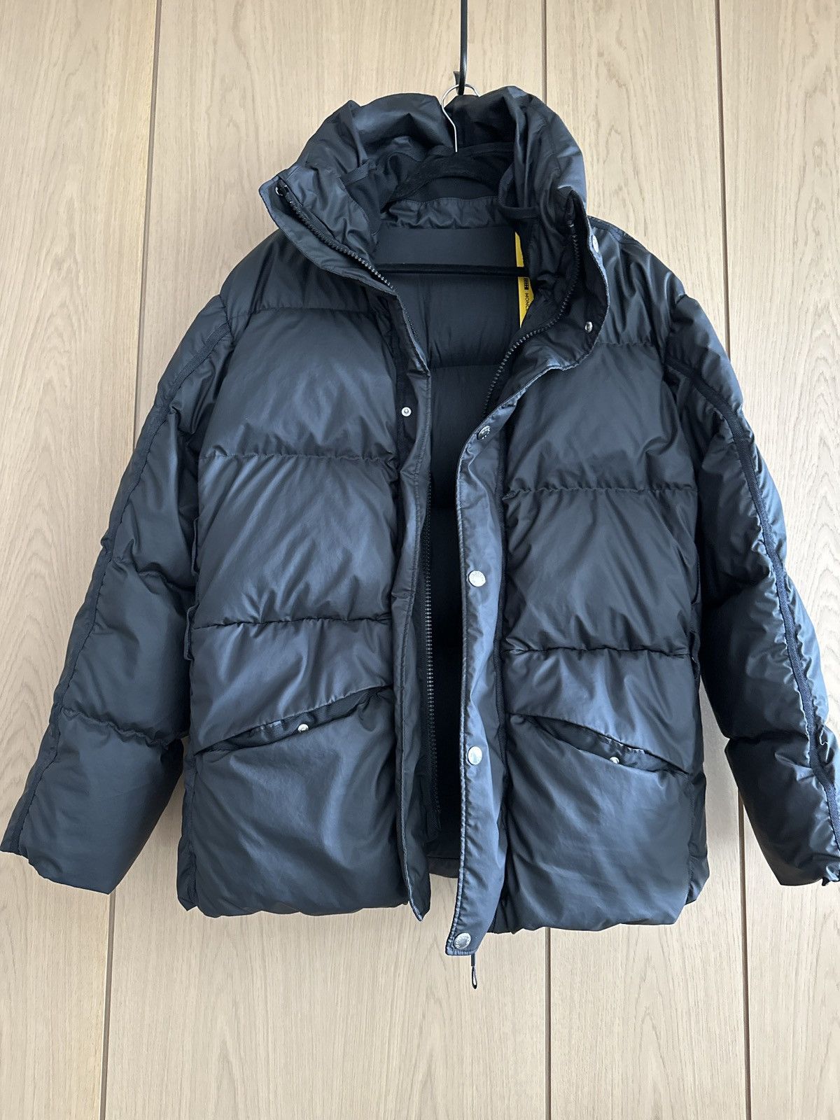 1017 ALYX 9SM × Moncler Best Quality Down Jacket in Almost New Condition Size US M / EU 48-50 / 2 - 8 Thumbnail