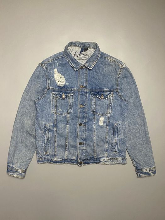 Nicki minaj hotsell h&m denim jacket