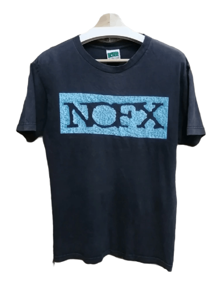 Band Tees Vintage NOFX Las Vegas CinderBlock T-shirt - Size M Size US M / EU 48-50 / 2 - 1 Thumbnail