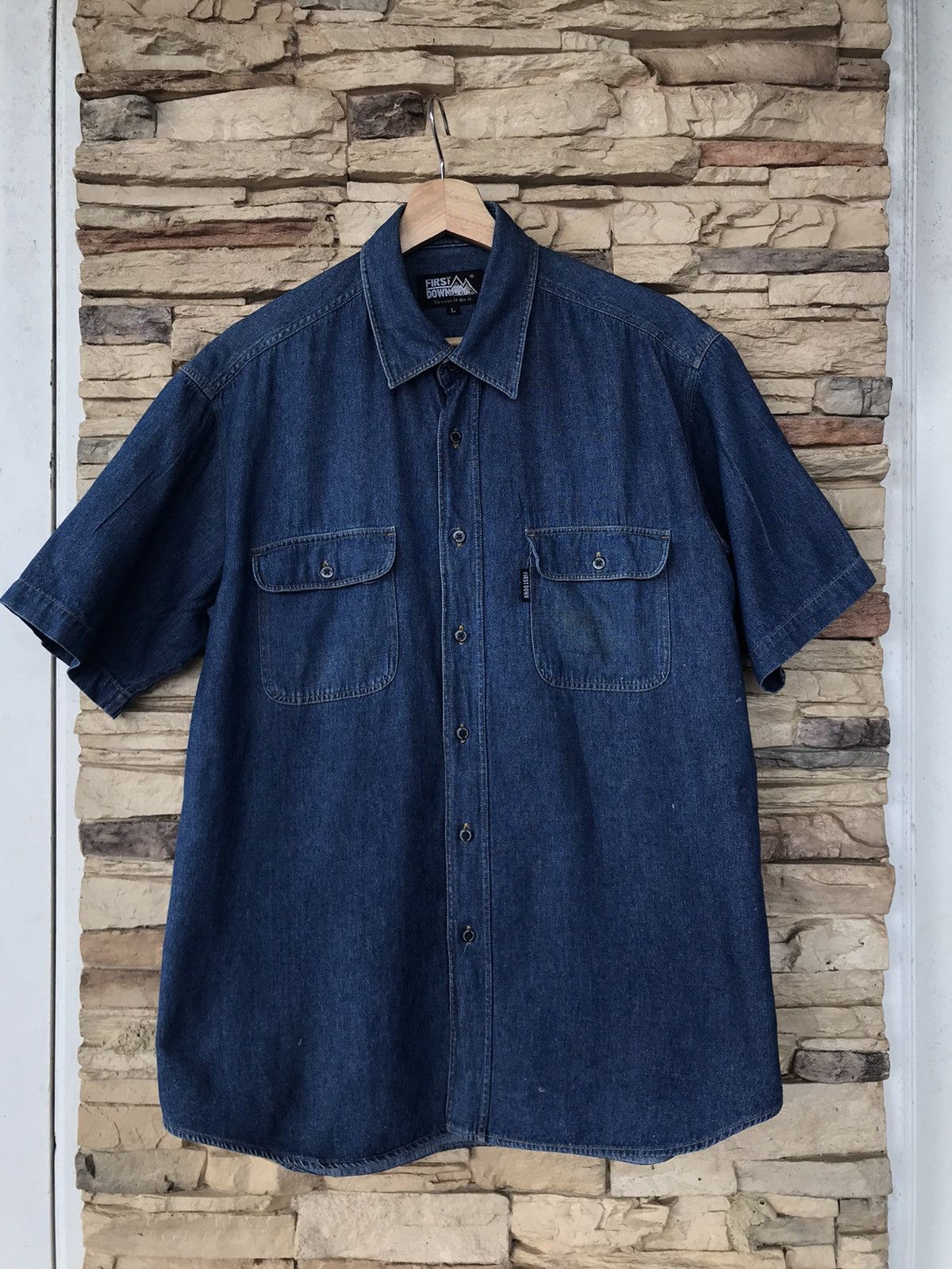 Vintage Vintage First Down Denim Button Up Short Shirts Size US L / EU 52-54 / 3 - 1 Thumbnail