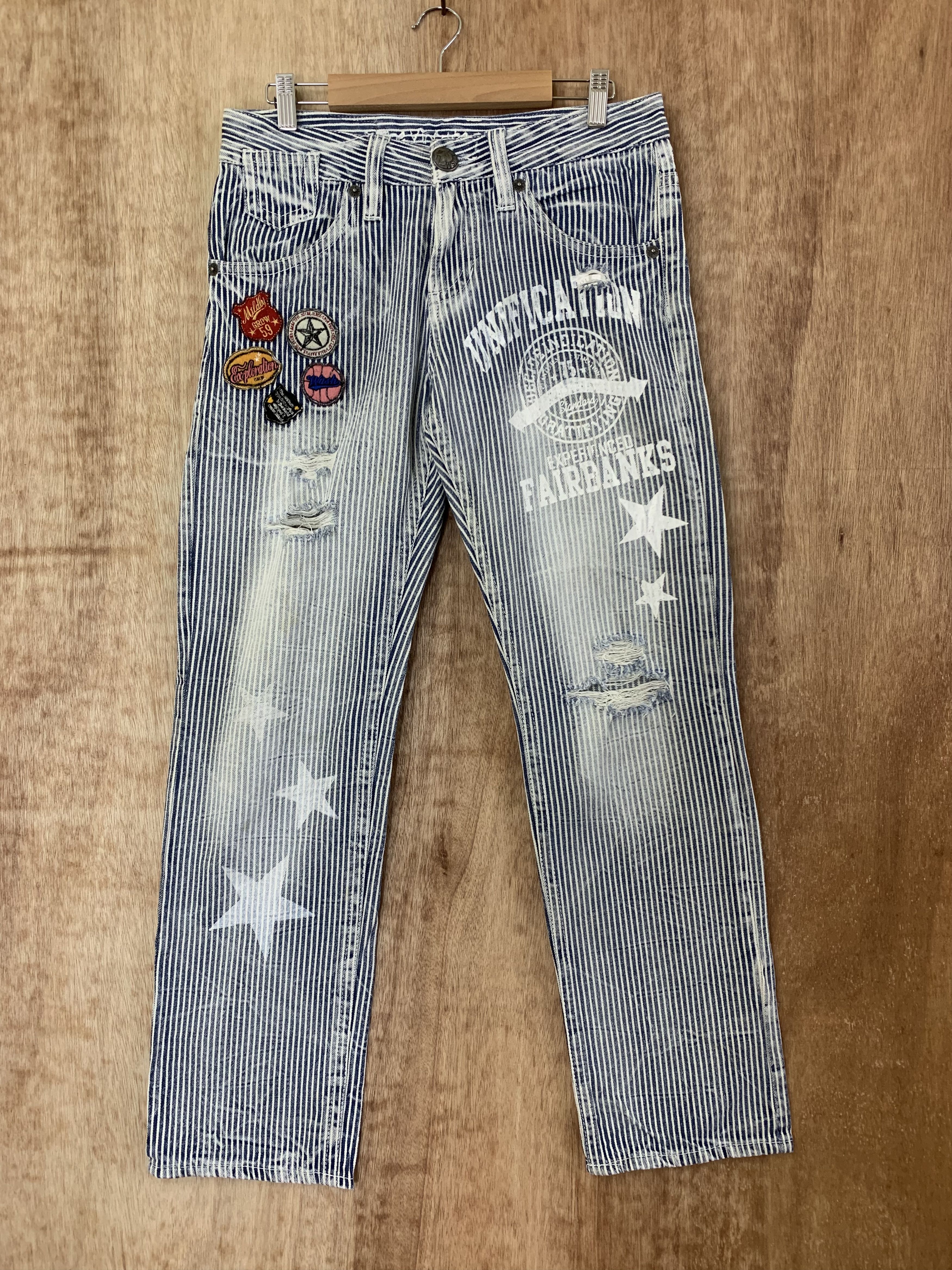 image of Distressed Denim x Over The Stripes Patches Jeans Distressed Vintage ed in Blue Jean (Size 29)