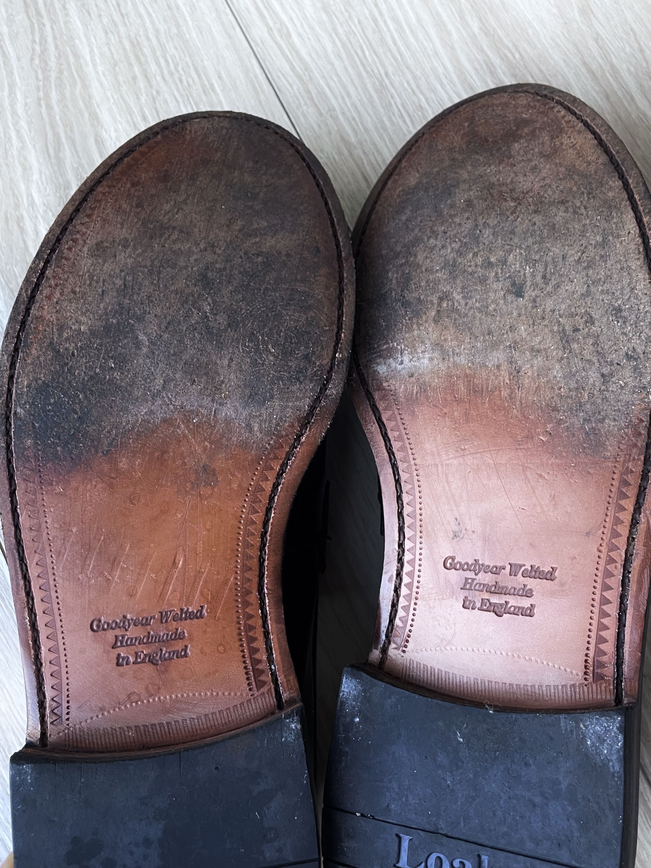 Loake BURGUNDY BOX CALFSKIN LEATHER KILT TASSEL LOAFERS Size US 11 / EU 44 - 10 Thumbnail