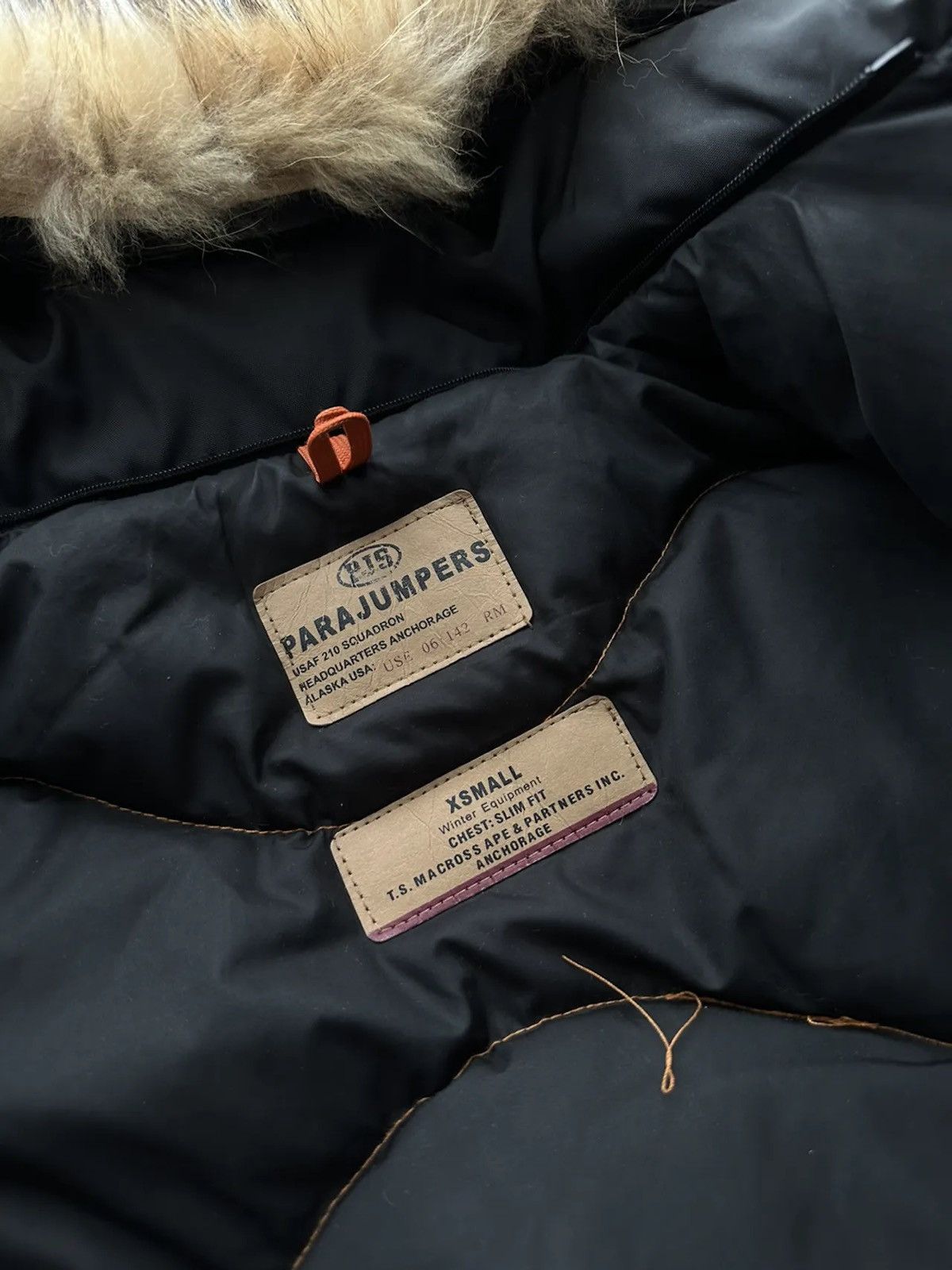 Vintage Puffer Jacket Parajumpers Black