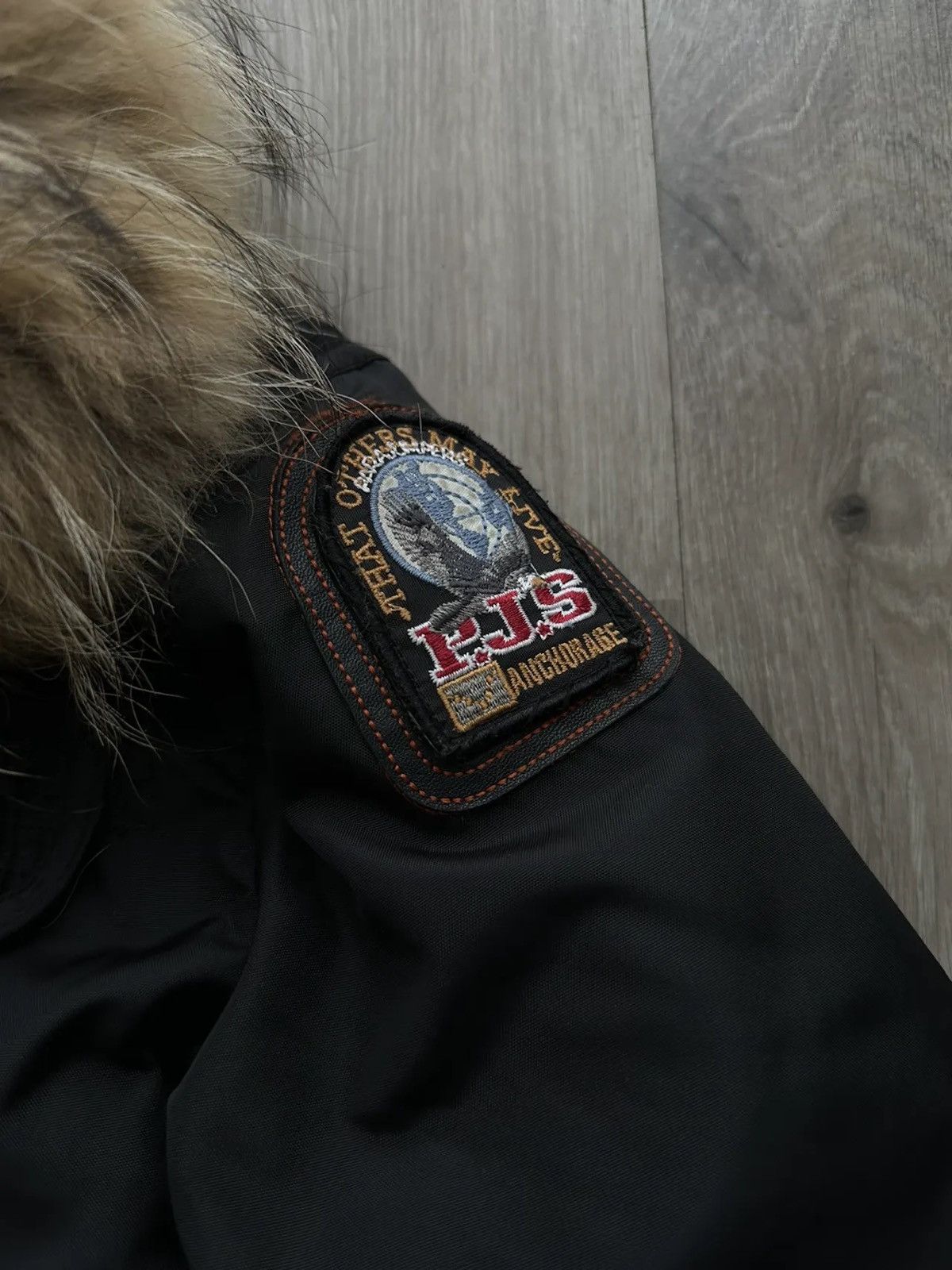 Vintage Puffer Jacket Parajumpers Black