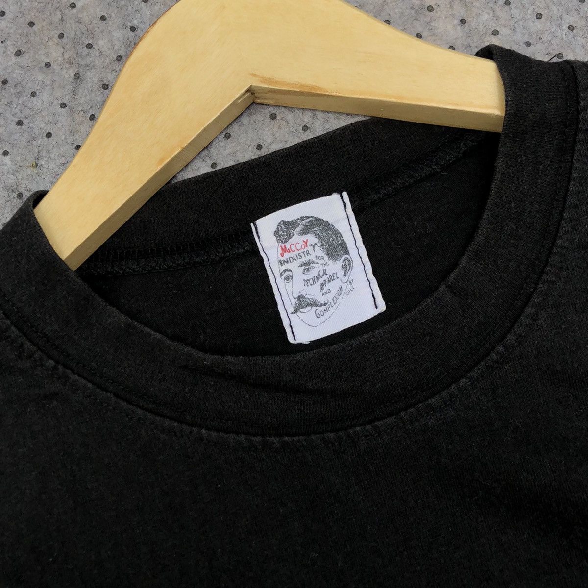 The Real McCoy's Vintage Picasso Toros En Vallauris 1995 T Shirt Size US L / EU 52-54 / 3 - 4 Thumbnail