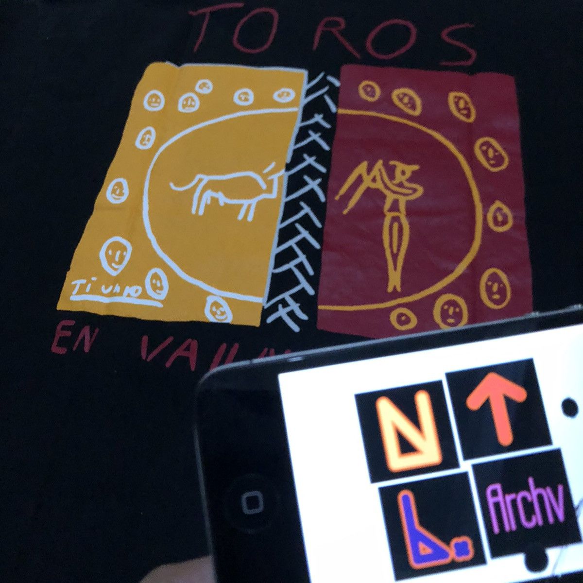 The Real McCoy's Vintage Picasso Toros En Vallauris 1995 T Shirt Size US L / EU 52-54 / 3 - 6 Thumbnail