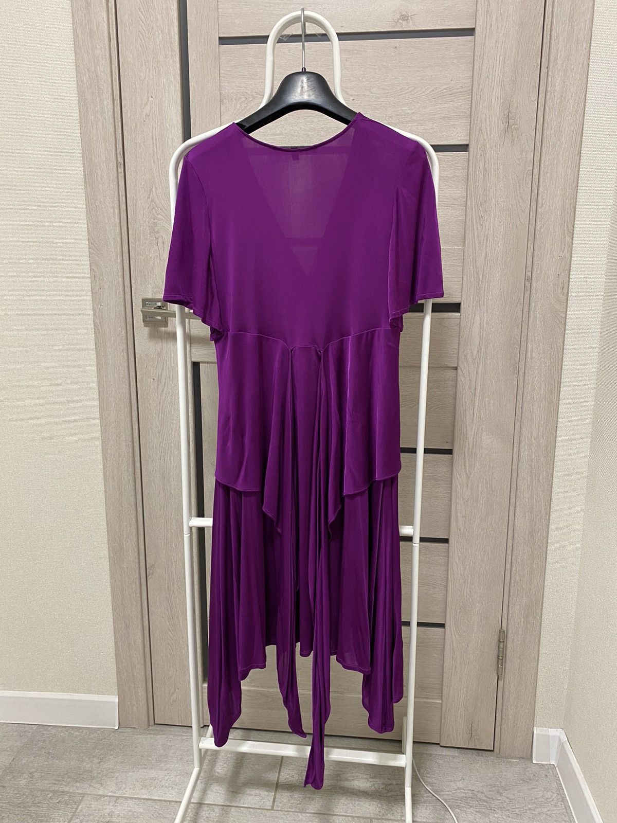 Gucci × Vintage Gucci Made in Italy V-Neck Short Sleeve Viscosa Purple Dress Size US M / EU 48-50 / 2 - 9 Thumbnail