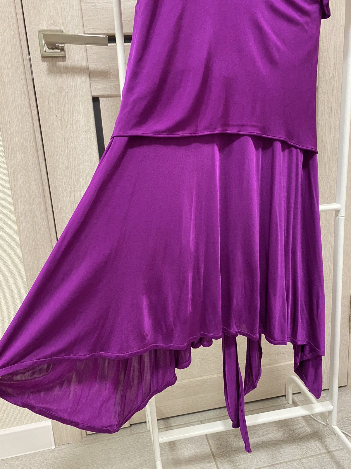 Gucci × Vintage Gucci Made in Italy V-Neck Short Sleeve Viscosa Purple Dress Size US M / EU 48-50 / 2 - 8 Thumbnail