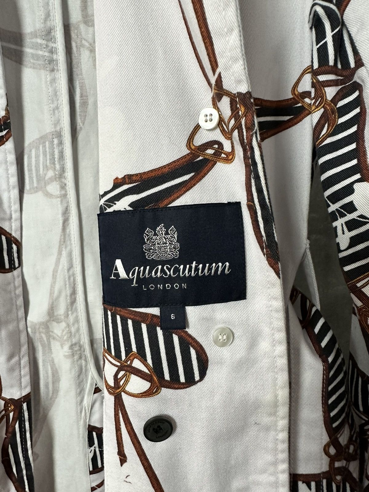 Aquascutum × Grailed Aquascutum Heritage Floral White Cotton Belt Trench Coat Size XS / US 0-2 / IT 36-38 - 18 Thumbnail