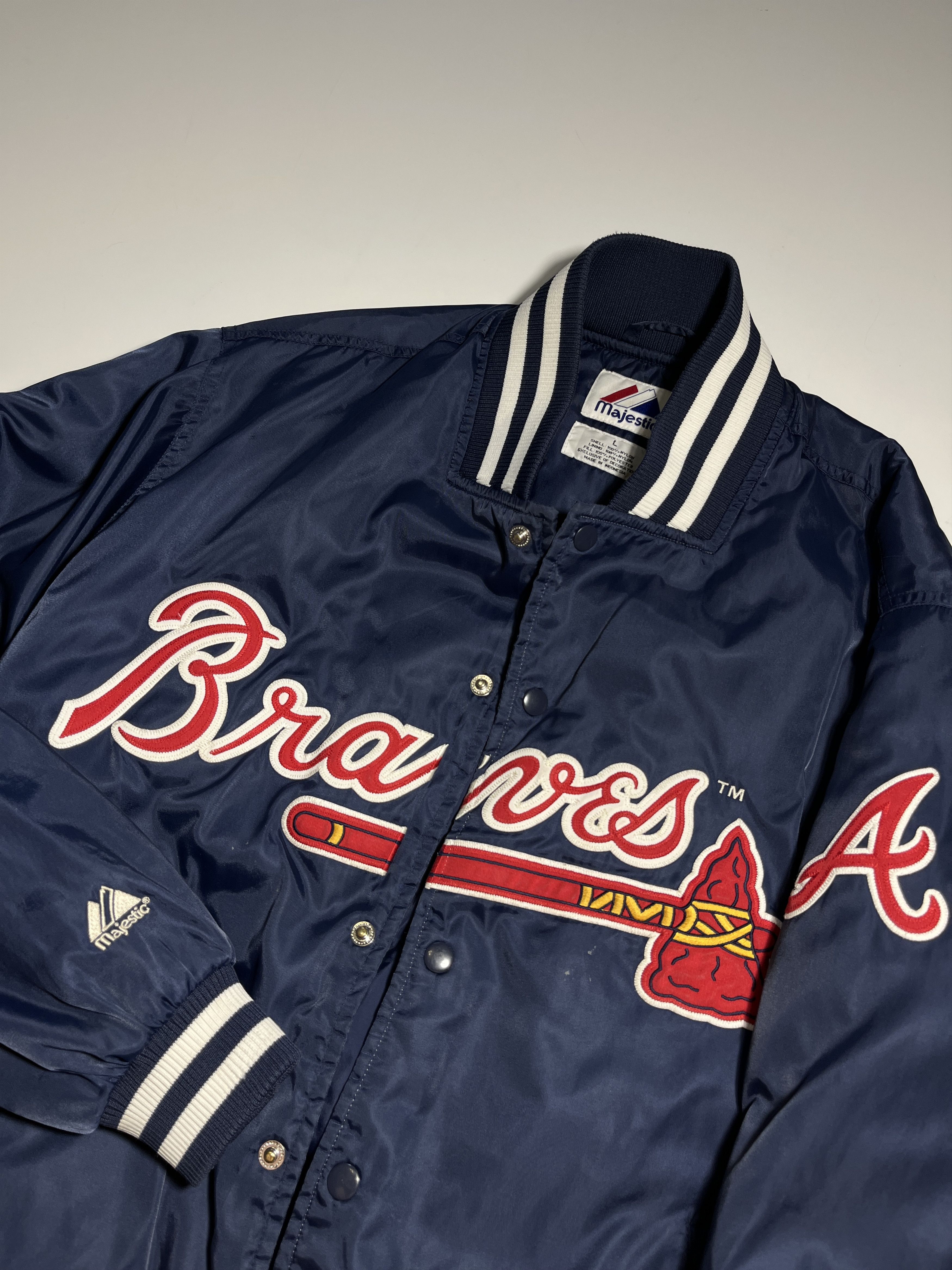 MLB × Majestic × Vintage Vintage Majestic Atlanta Braves Satin Bomber Jacket Size L Size US L / EU 52-54 / 3 - 8 Thumbnail