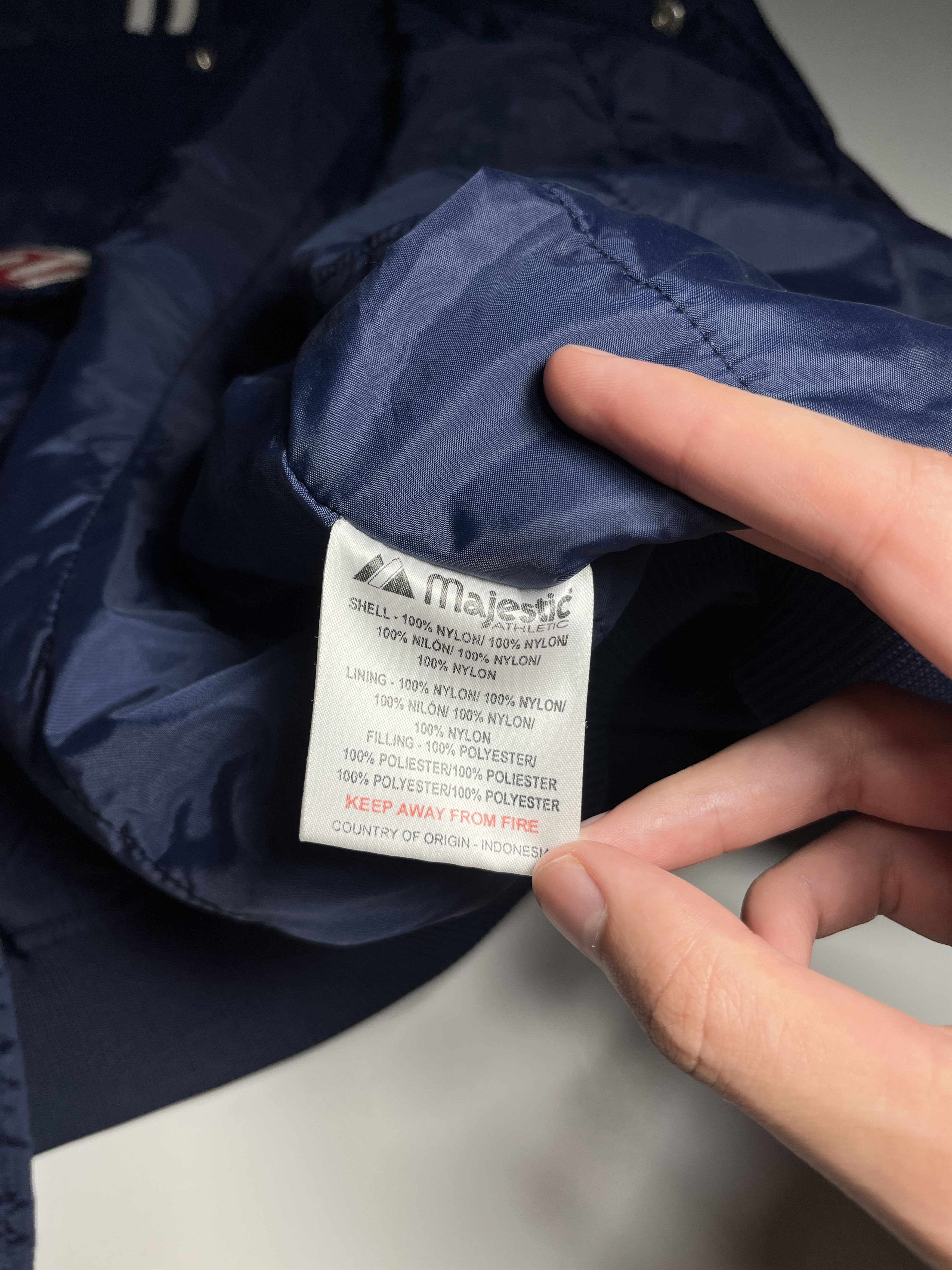 MLB × Majestic × Vintage Vintage Majestic Atlanta Braves Satin Bomber Jacket Size L Size US L / EU 52-54 / 3 - 11 Thumbnail