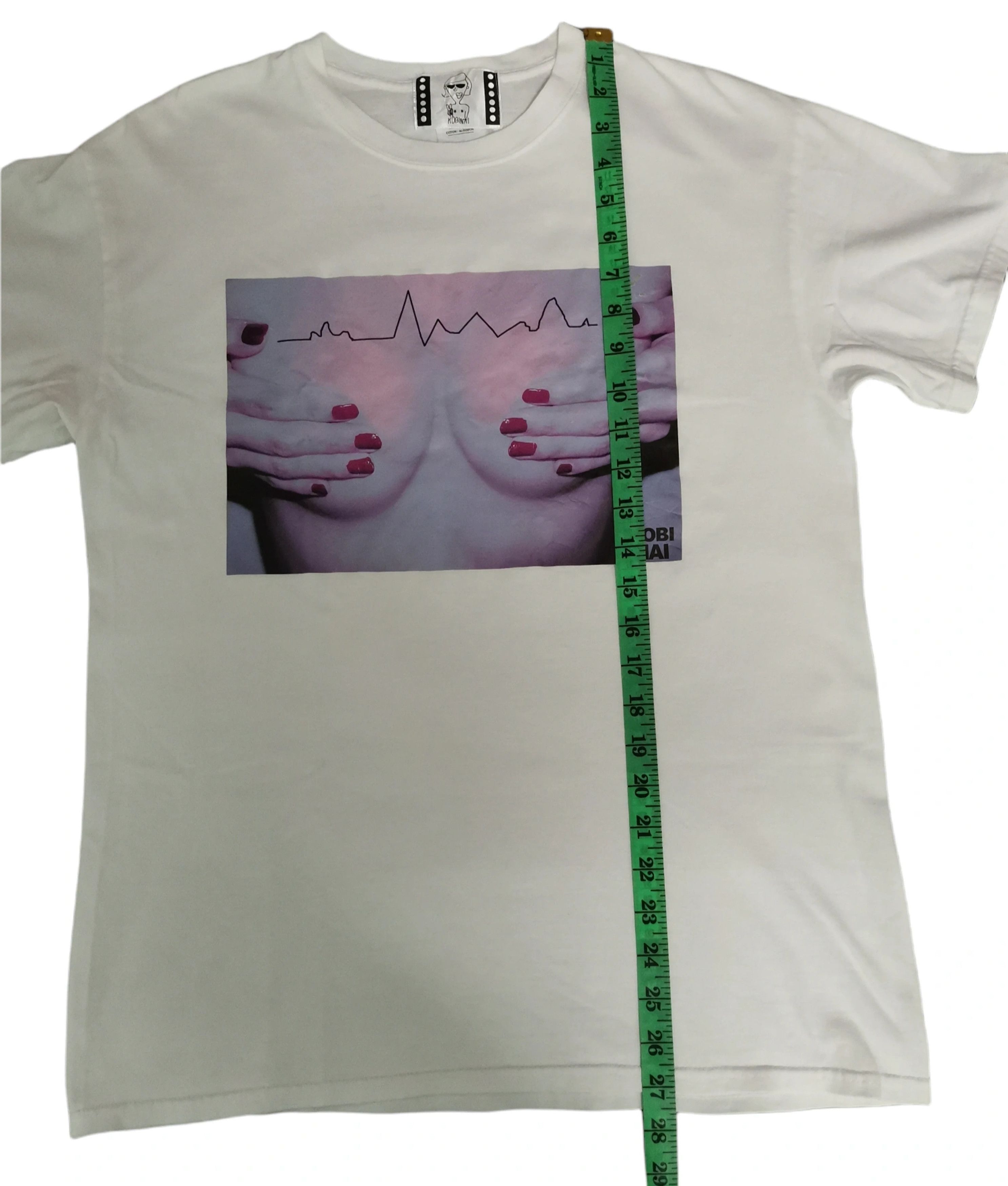 Japanese Brand Vintage Kobinai Japan Designer Tee Tits Sexy Pornstar Hookup Size US M / EU 48-50 / 2 - 4 Thumbnail