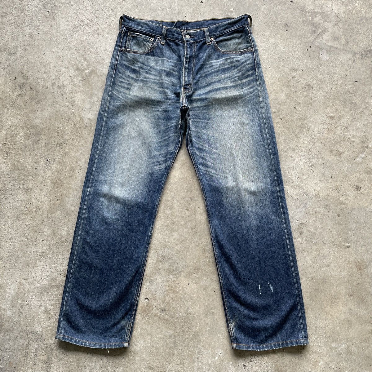 Levi's Vintage Levi’s Faded Jeans W32x32 Levi’s Denim Pants Size US 32 / EU 48 - 1 Thumbnail