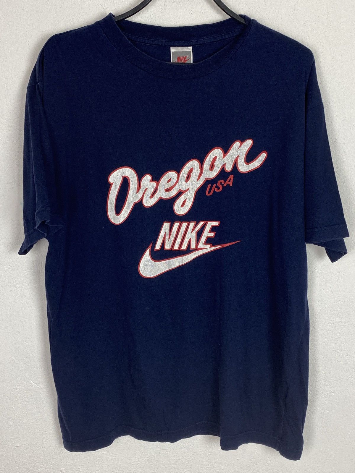 Nike 90s Vintage Nike Usa Oregon Retro Logo T-Shirt In Blue Size US M / EU 48-50 / 2 - 1 Thumbnail