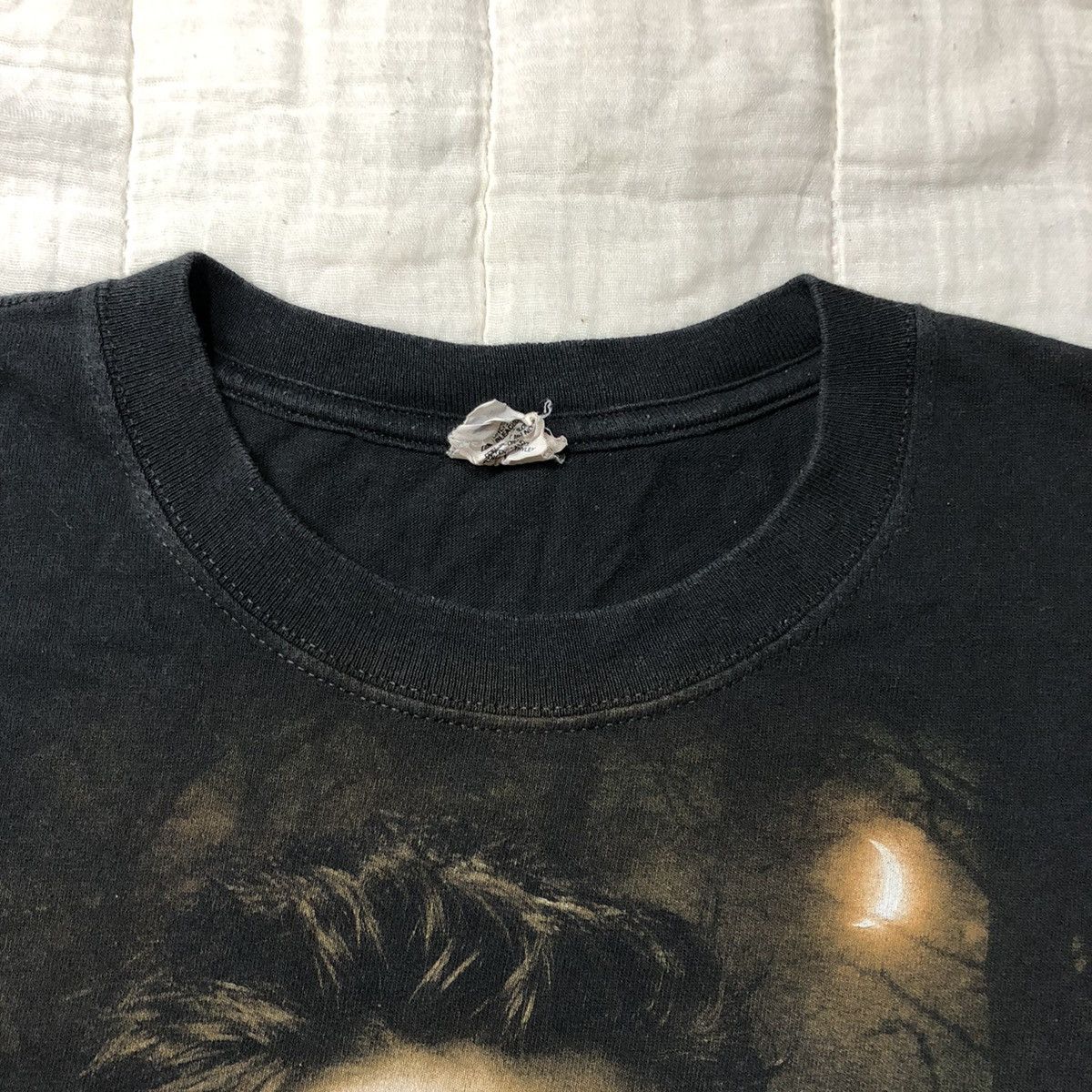 Band Tees Vintage Y2K Twilight New Moon Movie T Shirt Size US M / EU 48-50 / 2 - 4 Thumbnail