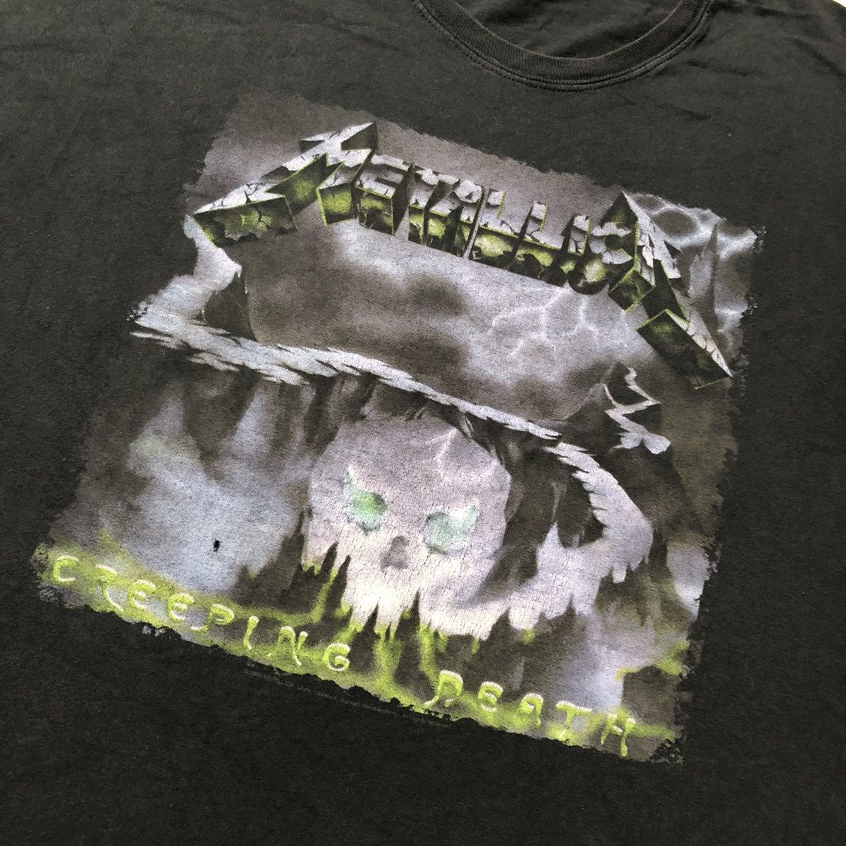 Band Tees vintage 2005 Metallica Creeping Death T Shirt Size US XXL / EU 58 / 5 - 1 Thumbnail