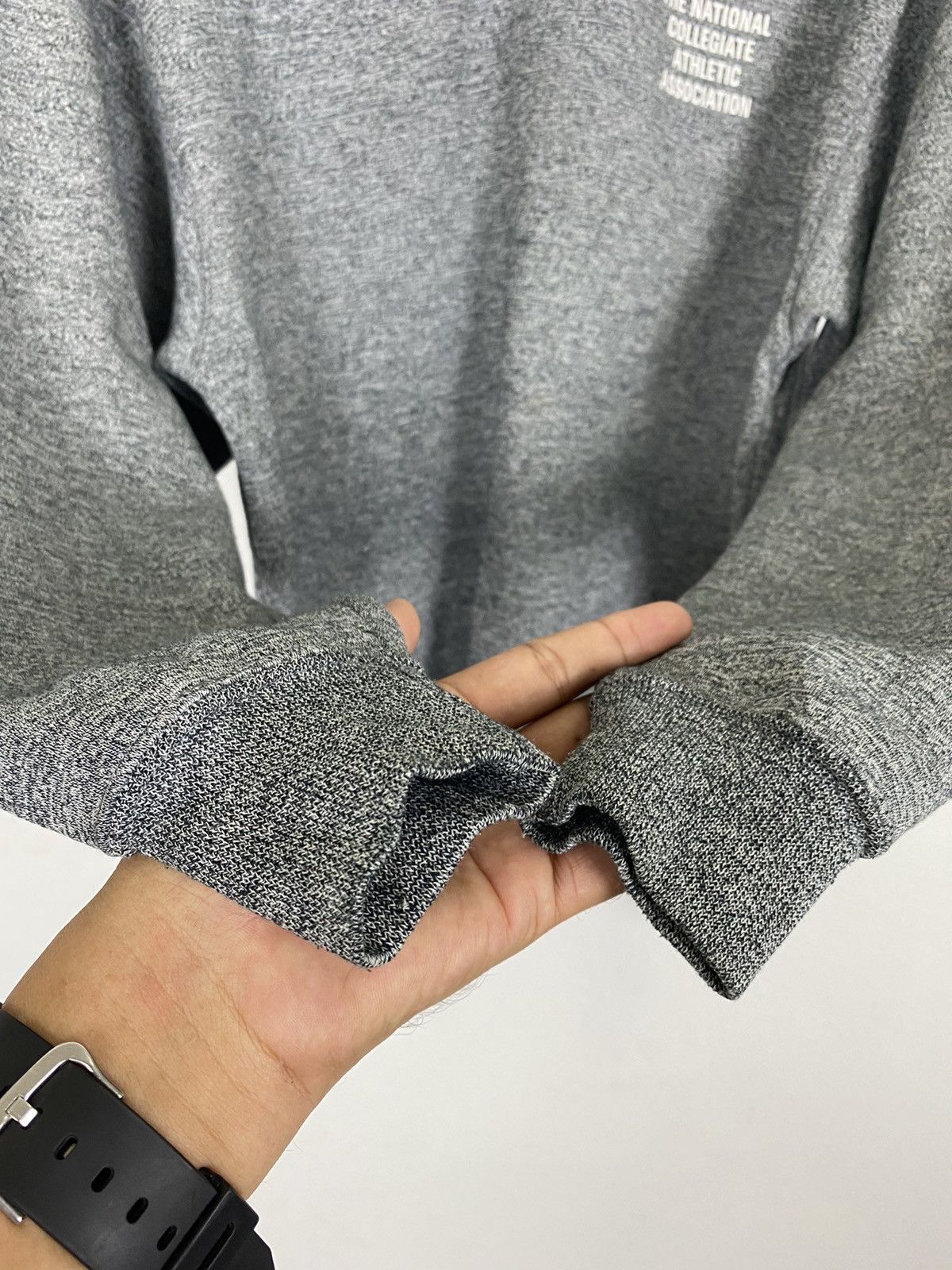 Descente × NCAA × Vintage GK148 VINTAGE NCAA DECENTE SWEATER Size US L / EU 52-54 / 3 - 5 Thumbnail