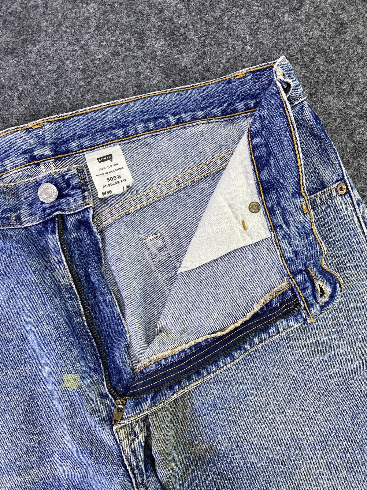 Levi's Vintage Levi's 505 Jeans Blue Wash - J723 Size US 36 / EU 52 - 3 Thumbnail