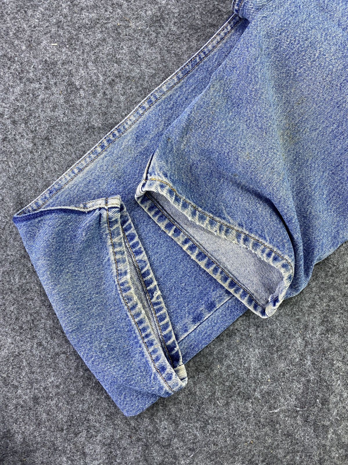 Levi's Vintage Levi's 505 Jeans Blue Wash - J723 Size US 36 / EU 52 - 8 Thumbnail