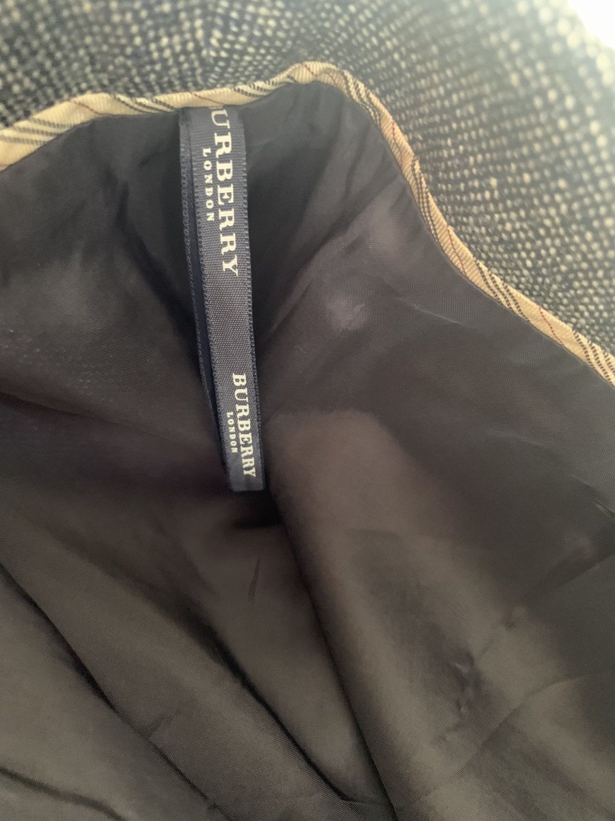 Burberry VINTAGE BURBERRY SKIRT Size 30" / US 8 / IT 44 - 5 Thumbnail