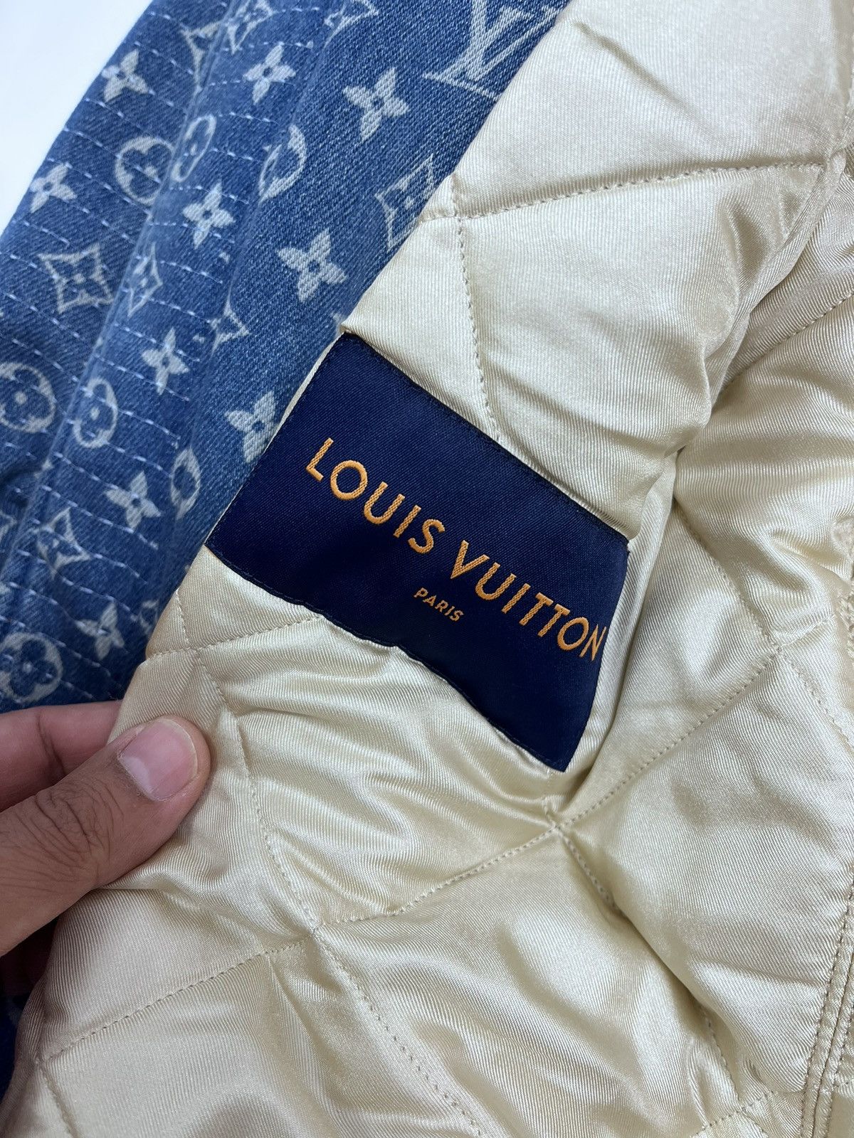 Louis Vuitton Floral Monogram distressed padded denim jacket Size US XXL / EU 58 / 5 - 16 Thumbnail