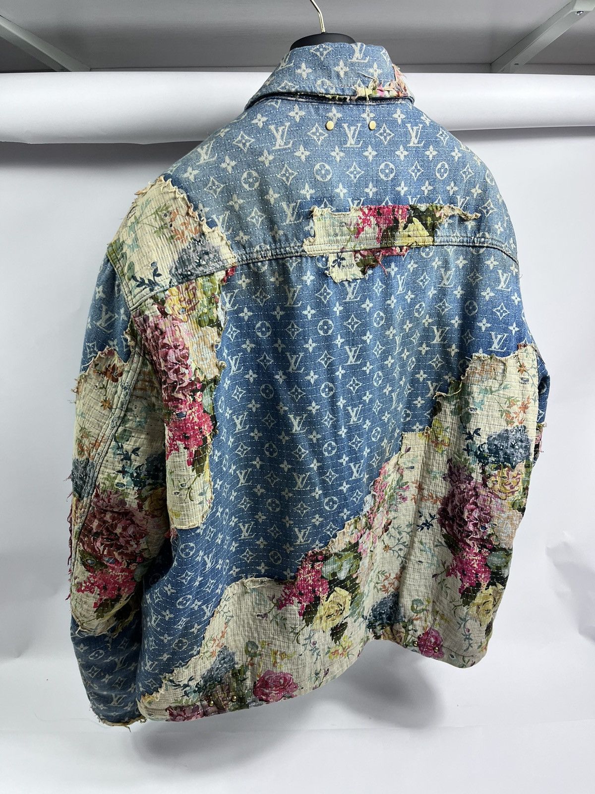 Louis Vuitton Floral Monogram distressed padded denim jacket Size US XXL / EU 58 / 5 - 2 Thumbnail
