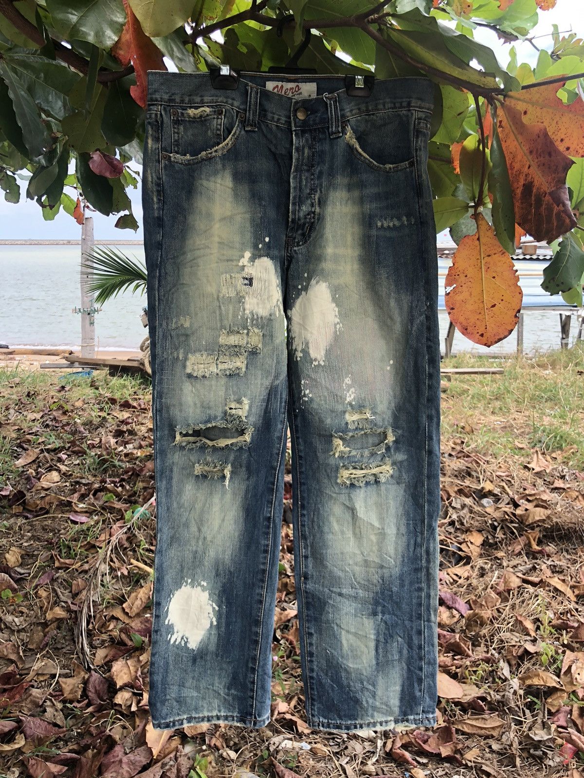Distressed NERO true Vintage button sashiko boro jeans